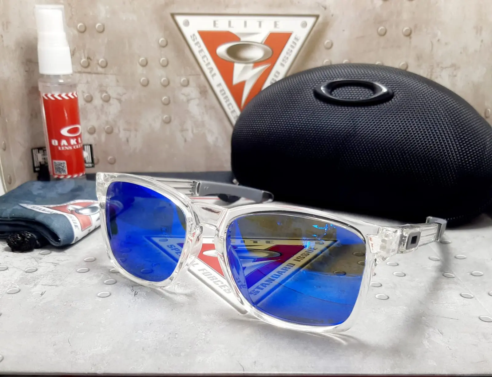OAKLEY PORTAL AAA 4