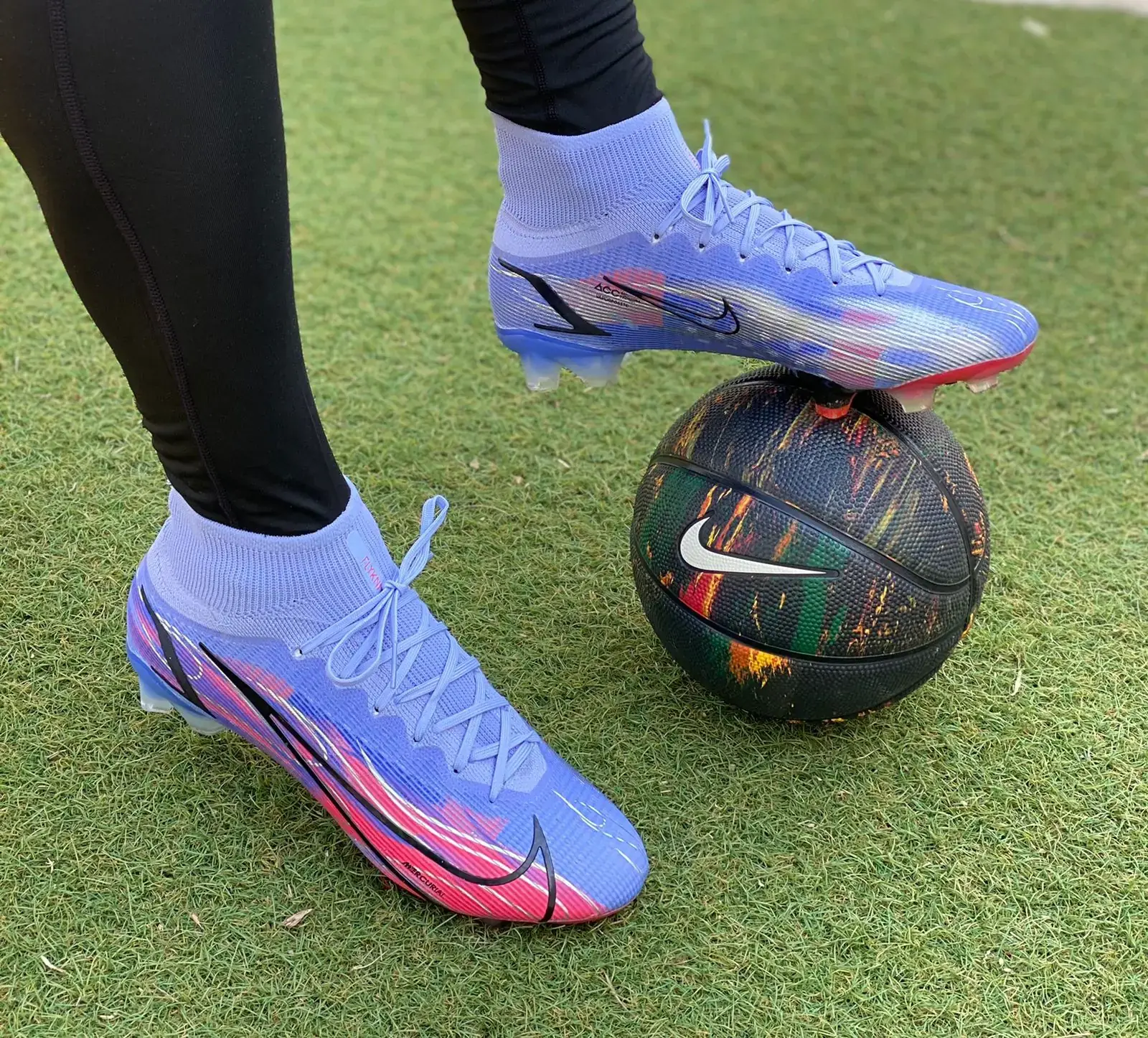 GUAYOS NIKE  3
