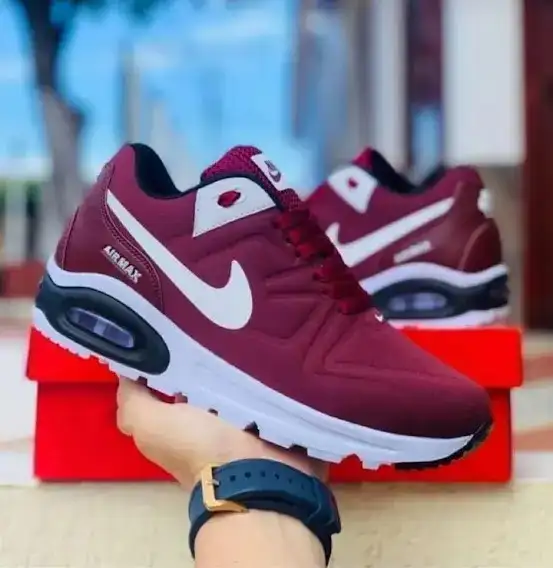 Tenis Nike Comando Vino Caballero