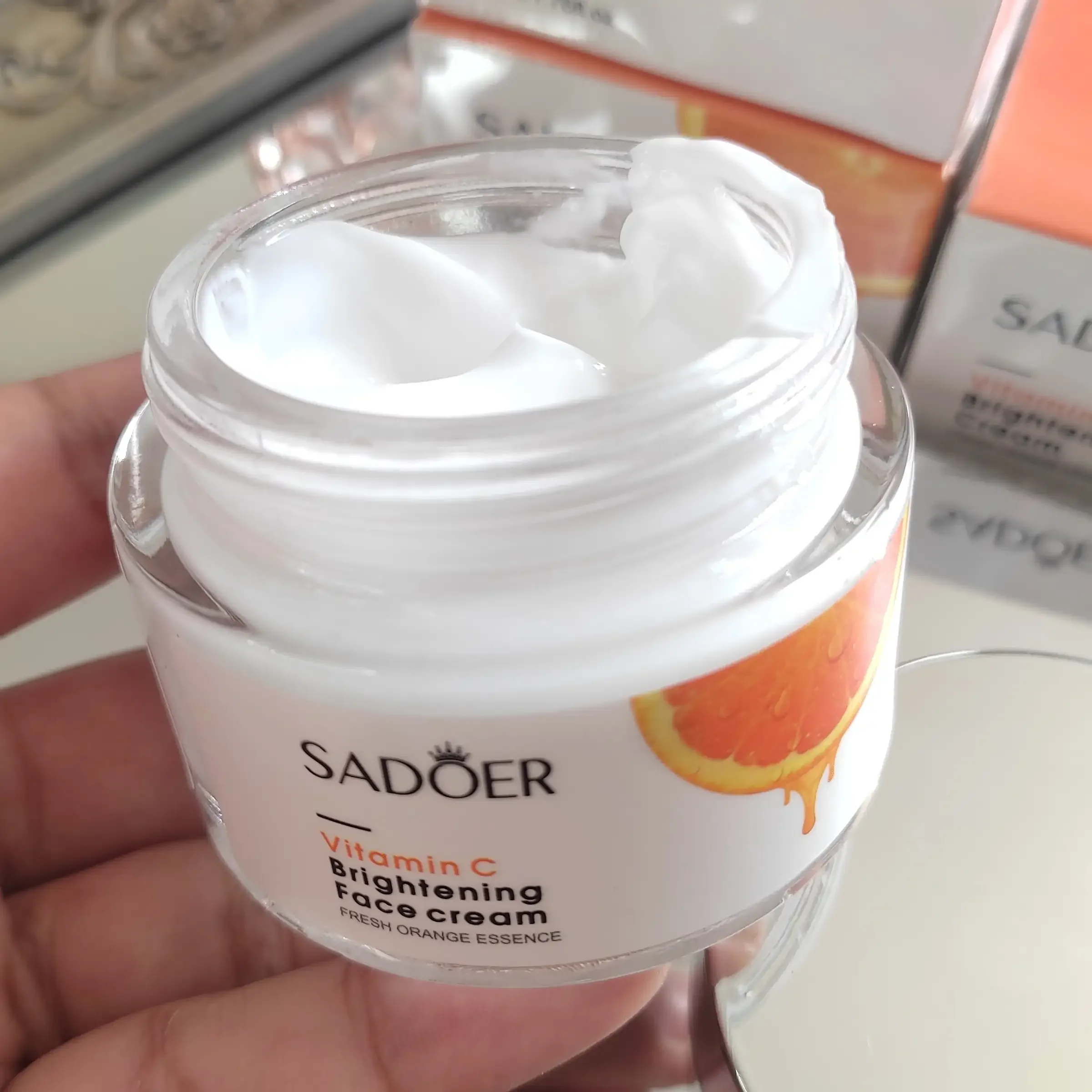 CREMA HIDRATANTE VITAMINA C SADOER 2