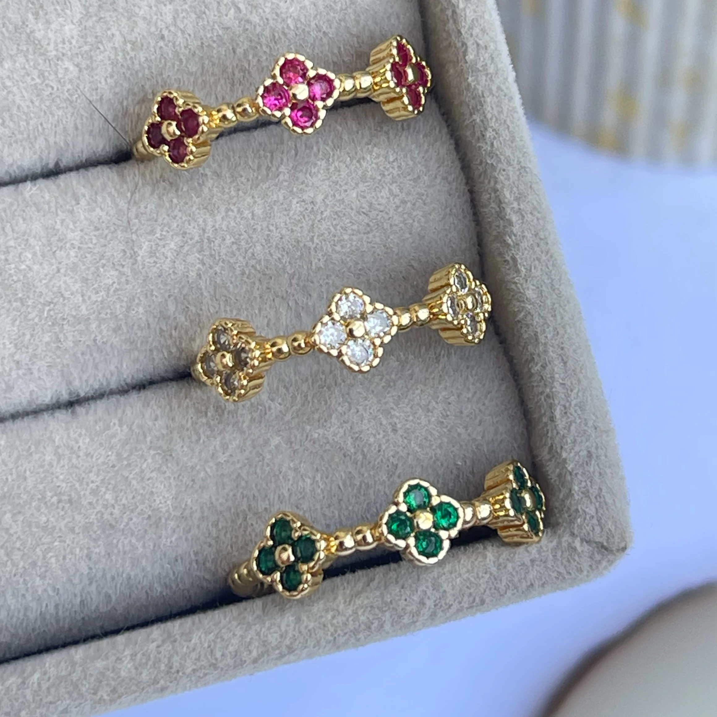 ANILLO MULTITREBOL