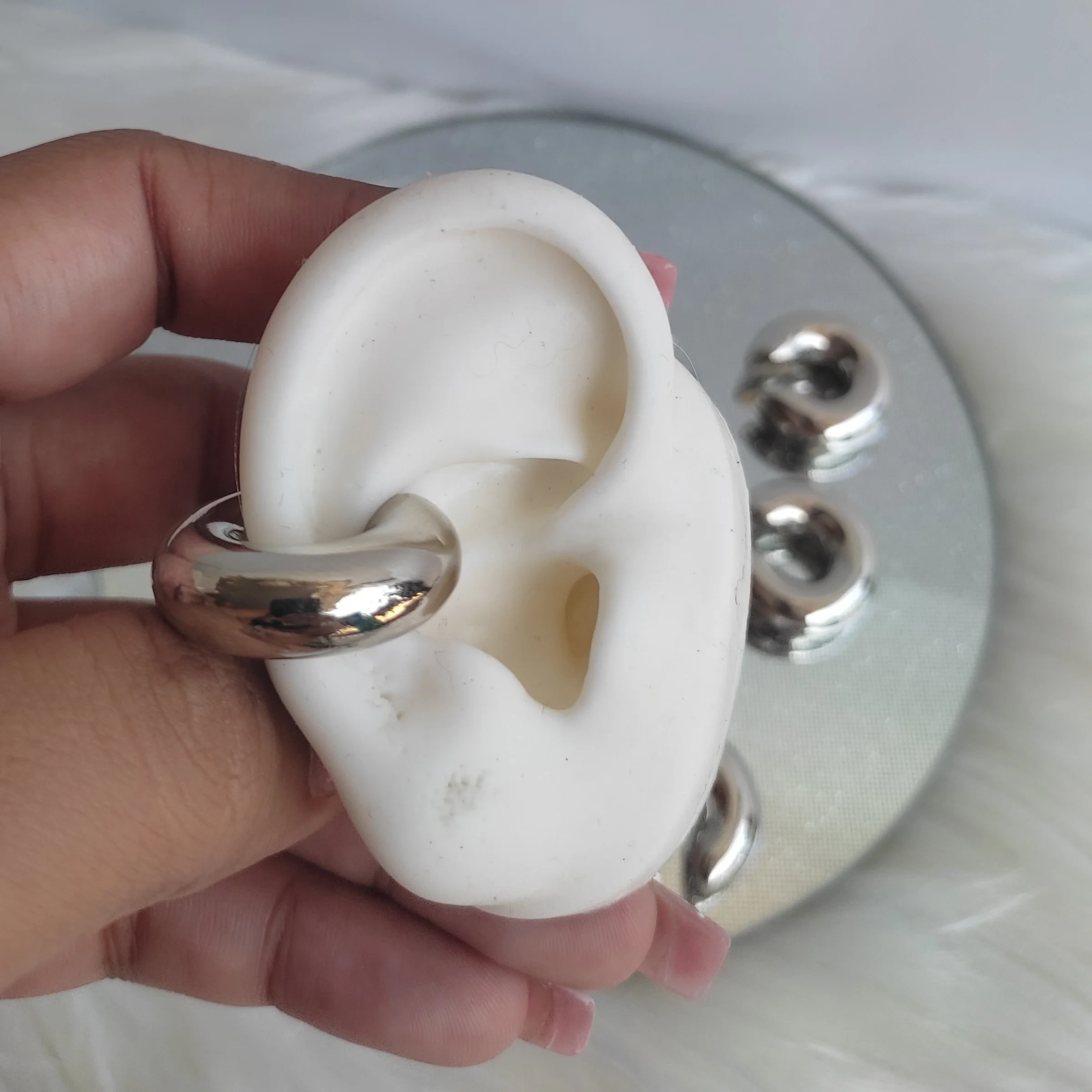 EARCUFF CHUNKY-SITO LISO SILVER