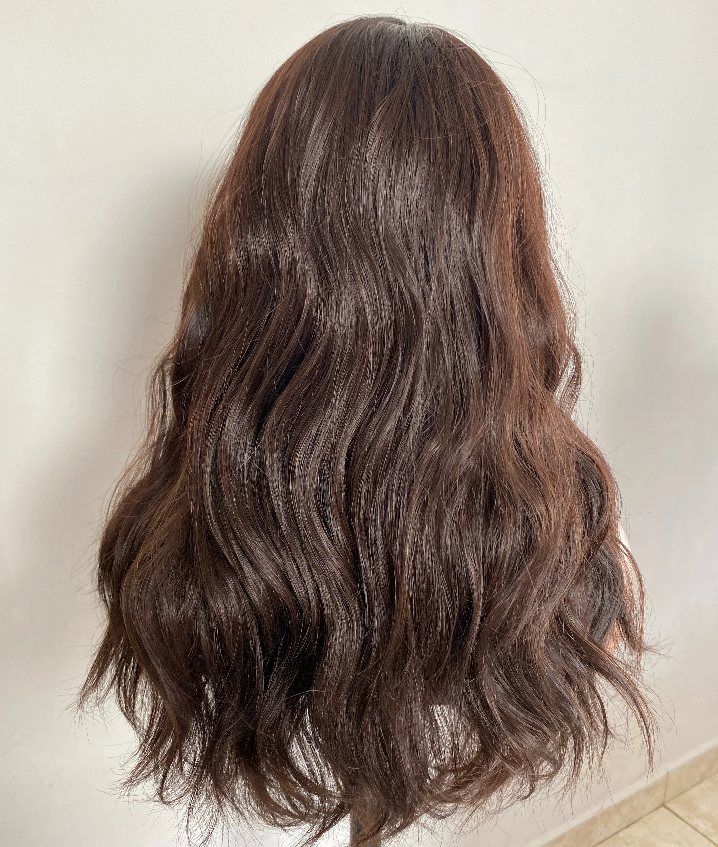 Peluca Brown 18” 3