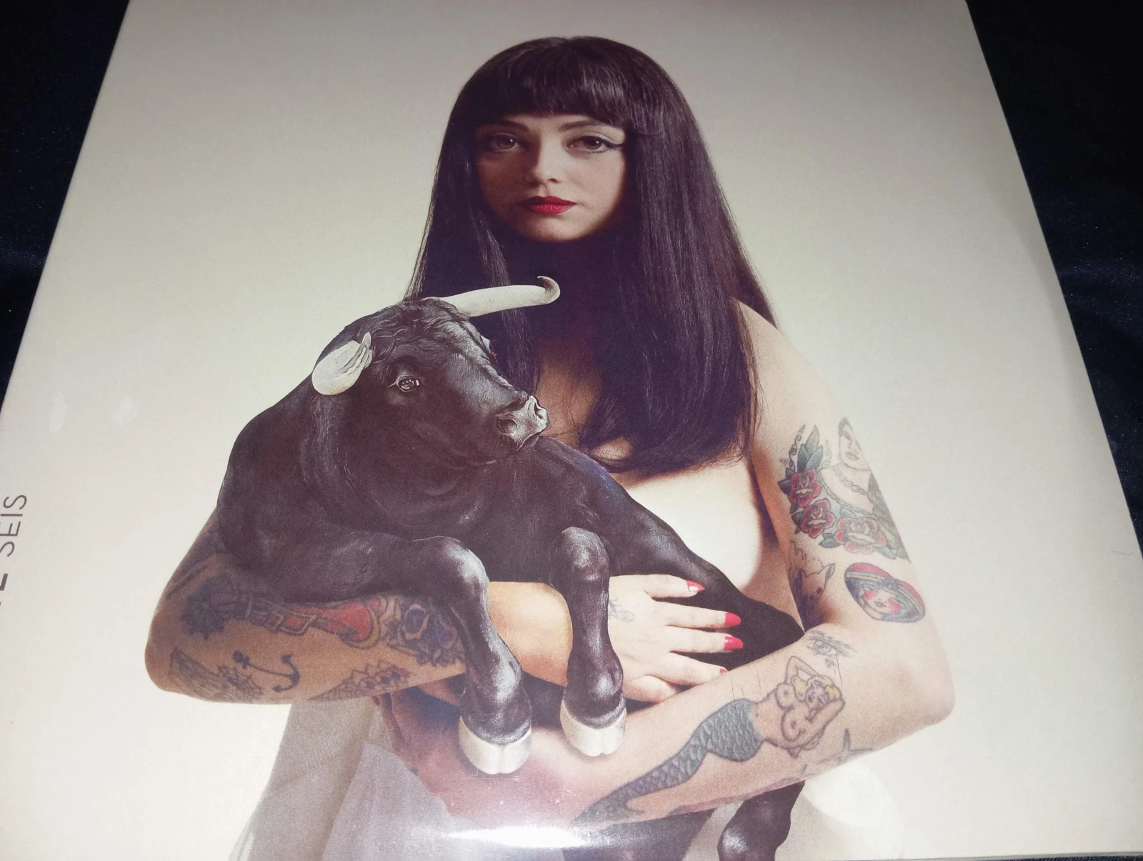 Mon Laferte - Seis (2 VINILOS GATEFOLD)(MEXICO)