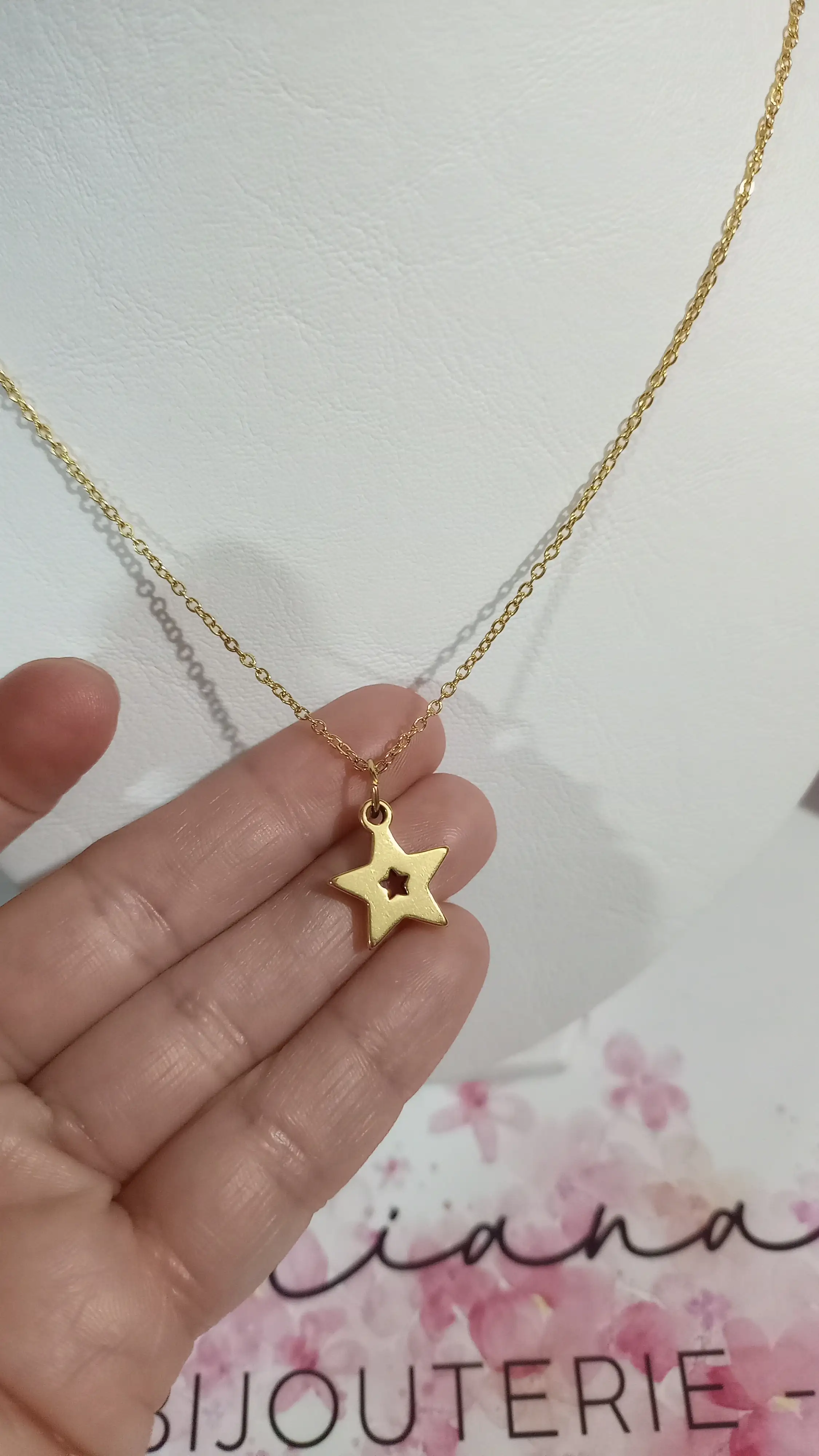 CADENA DORADA,CON ⭐⭐⭐⭐