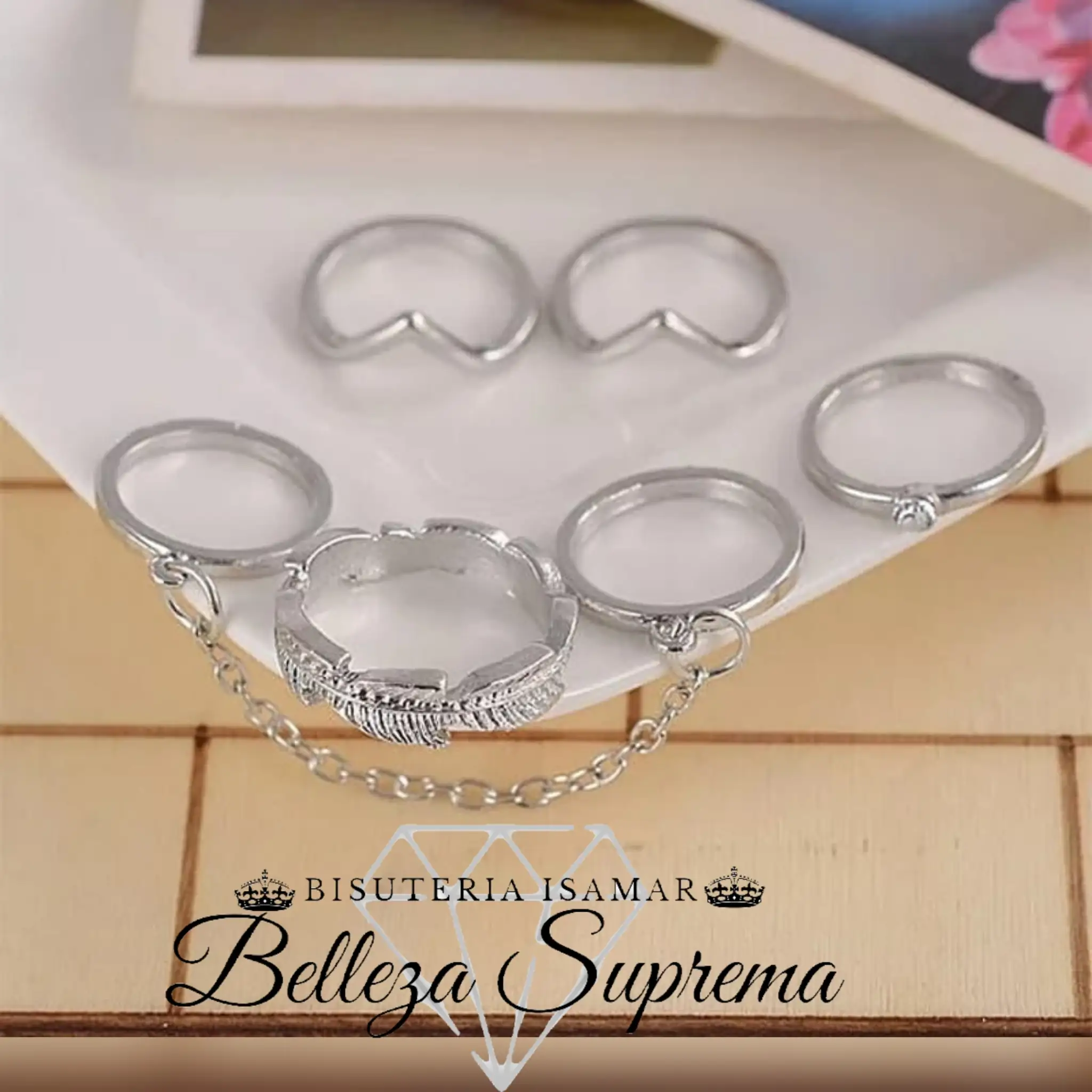 SET DE 5 ANILLOS PLATEADOS BRILLANTES 2