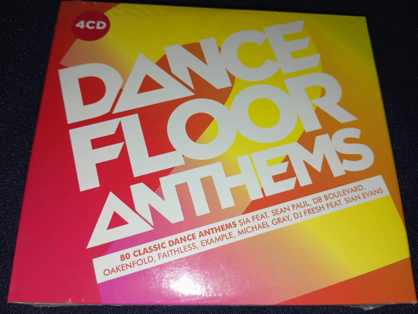 Varios - Dancefloor Anthems (4CDS)(EU.)