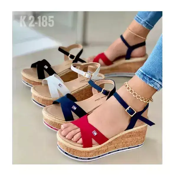 Sandalia plataforma tommy