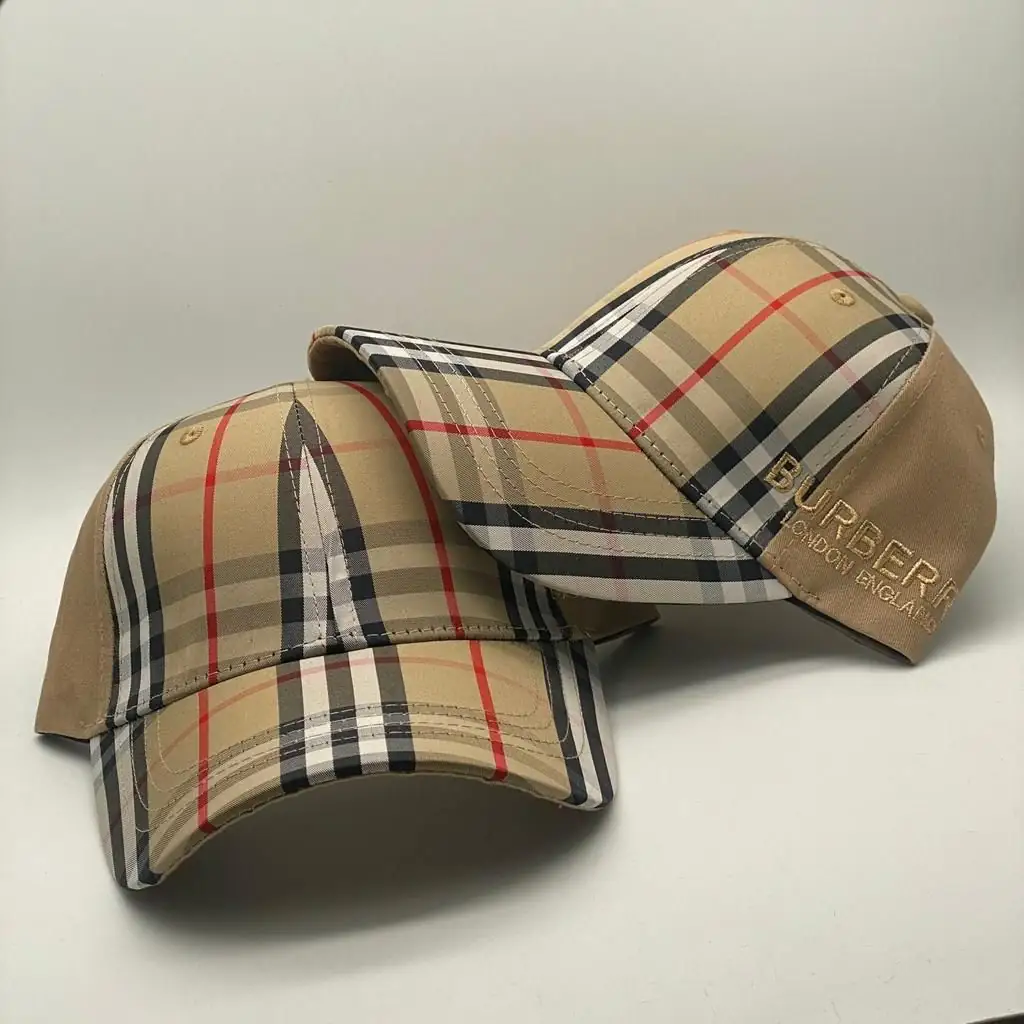 GORRAS BURBERRY 1.1