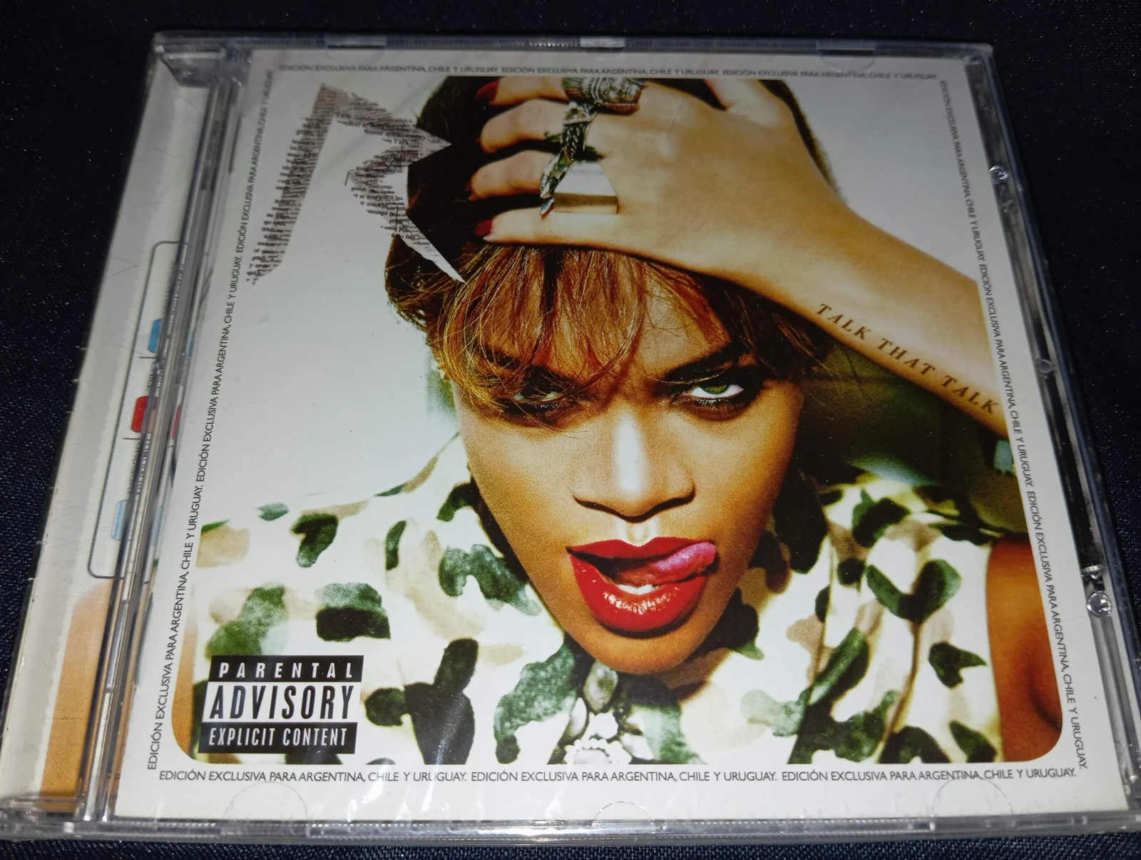 Rihanna - Talk That Talk (ARGENTINA)