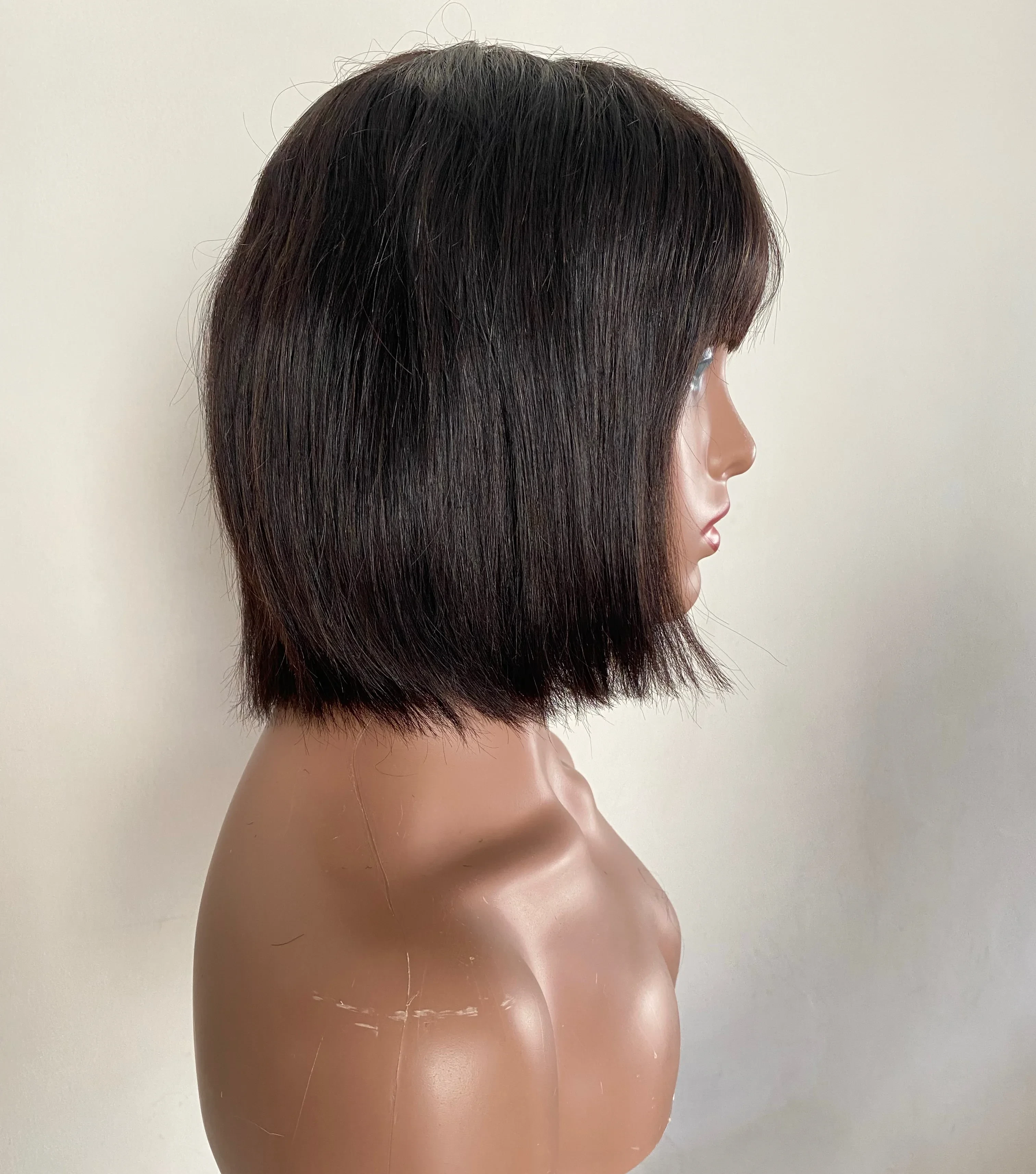 Peluca con galluza Bob 10” 3