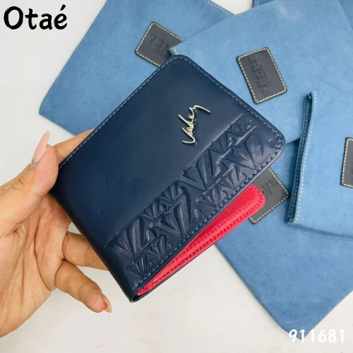 Billetera En Cuero 100 Repujado Vlz 6