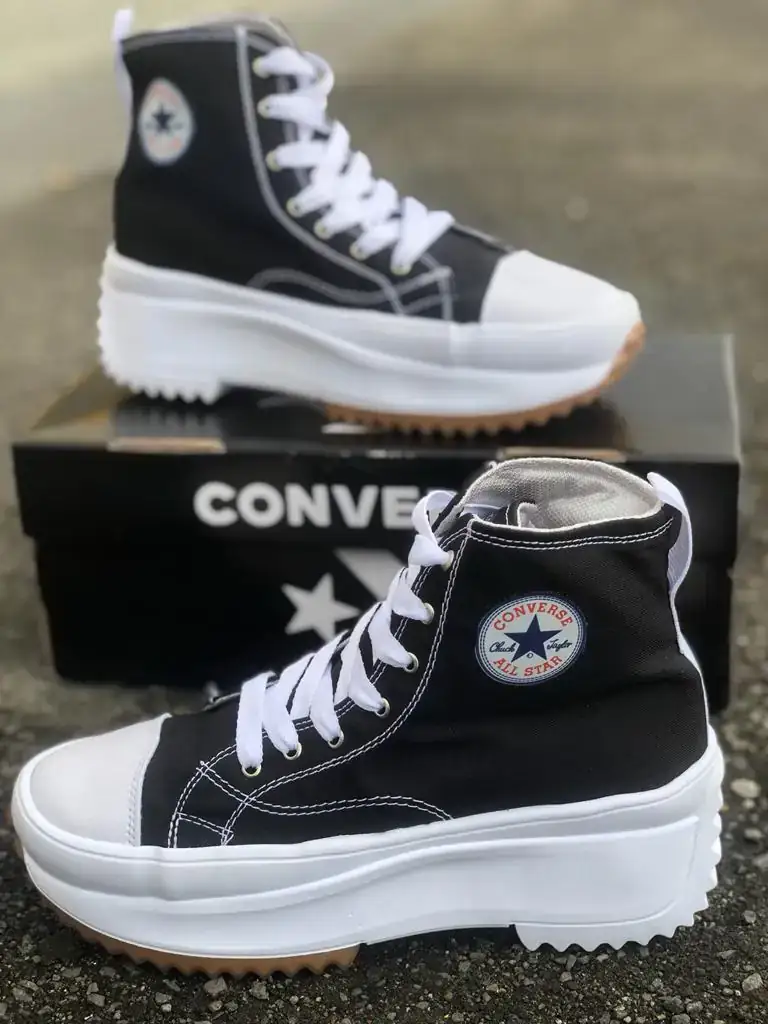Bota Converse