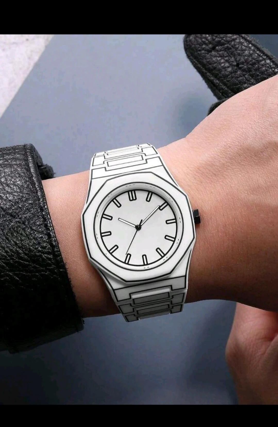 Reloj Tomi Original/ Edición Art 2D con diseño de ilustración Comic 4