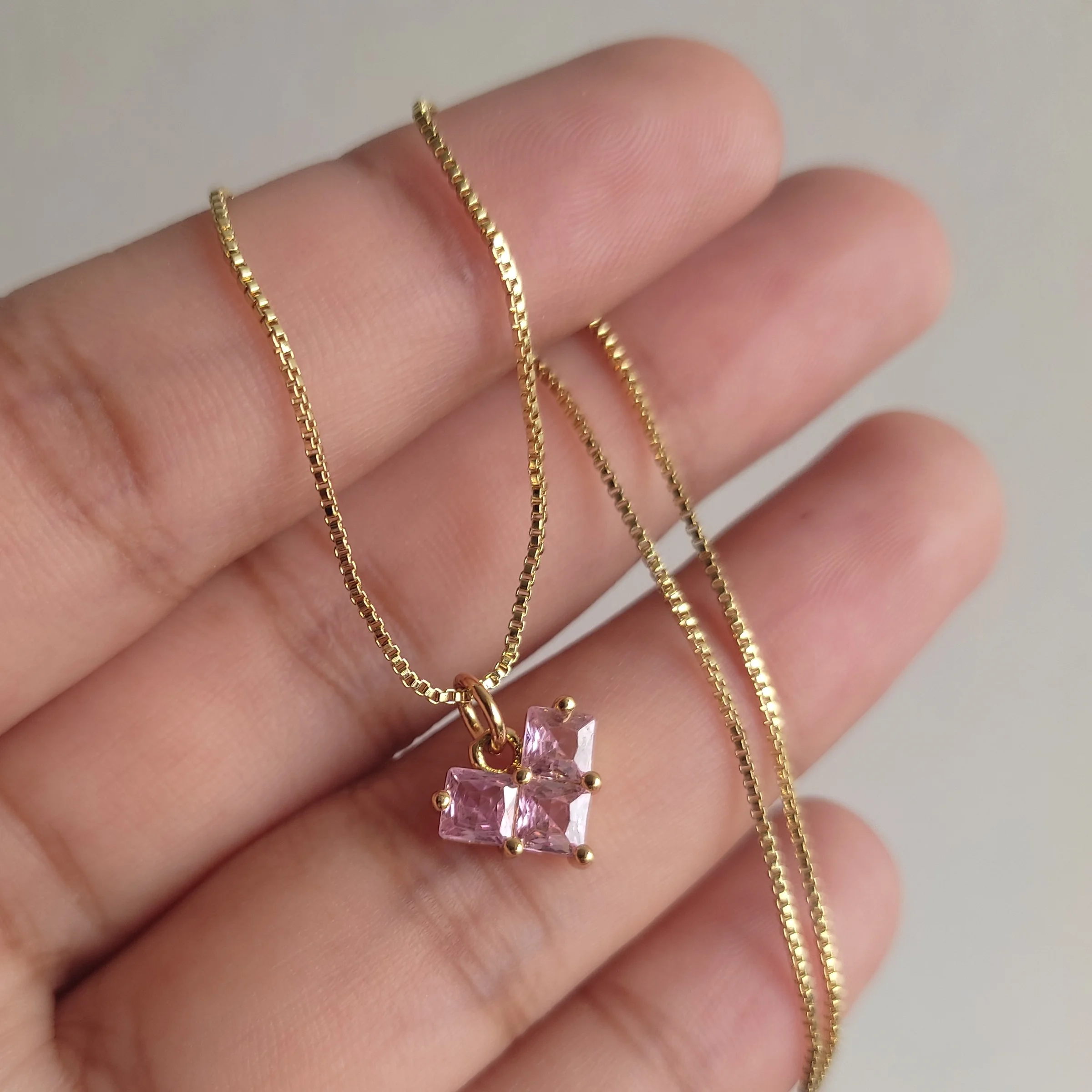 CADENA CORAZON ROSA