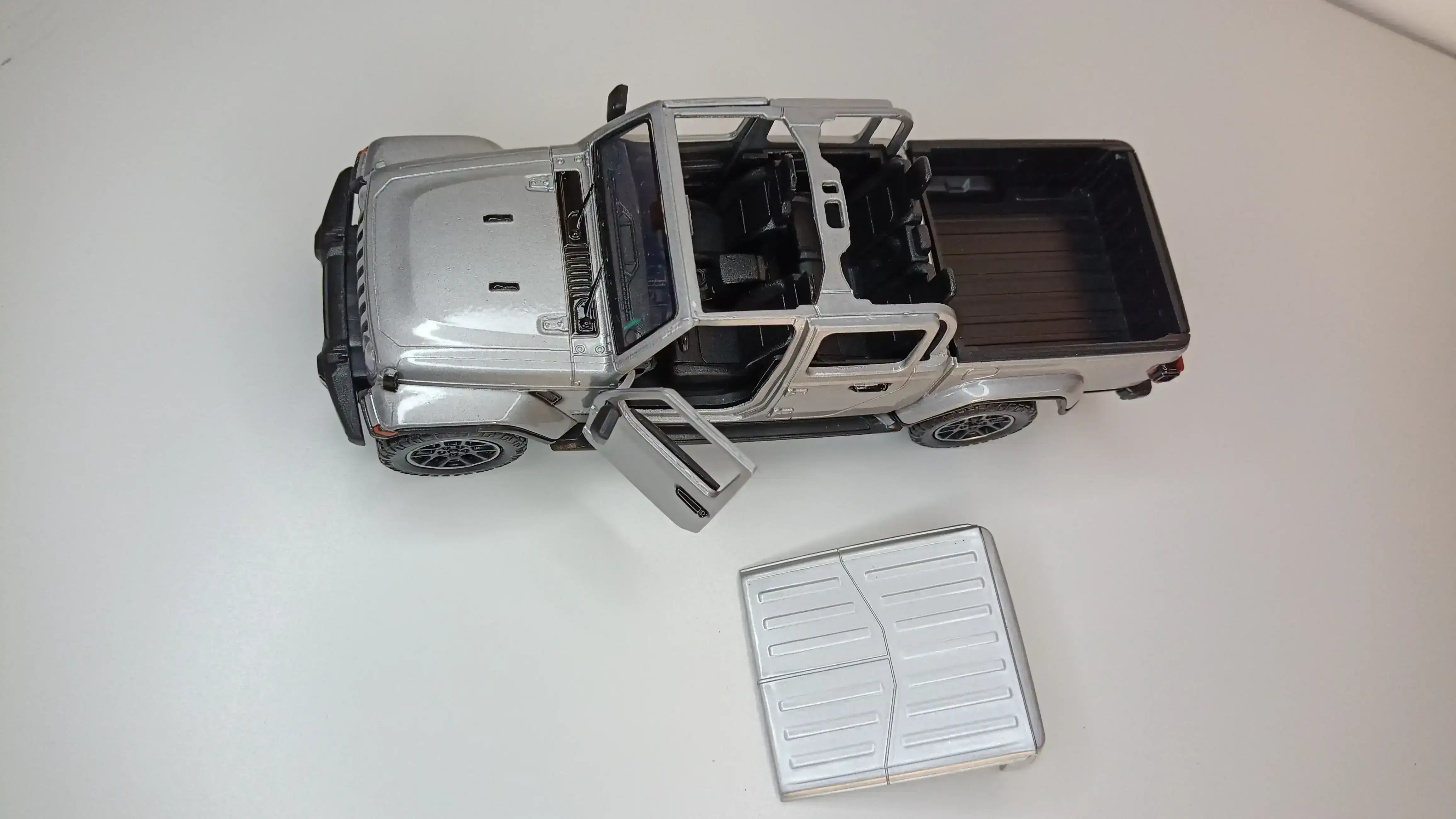 Jeep gladiator overland 2