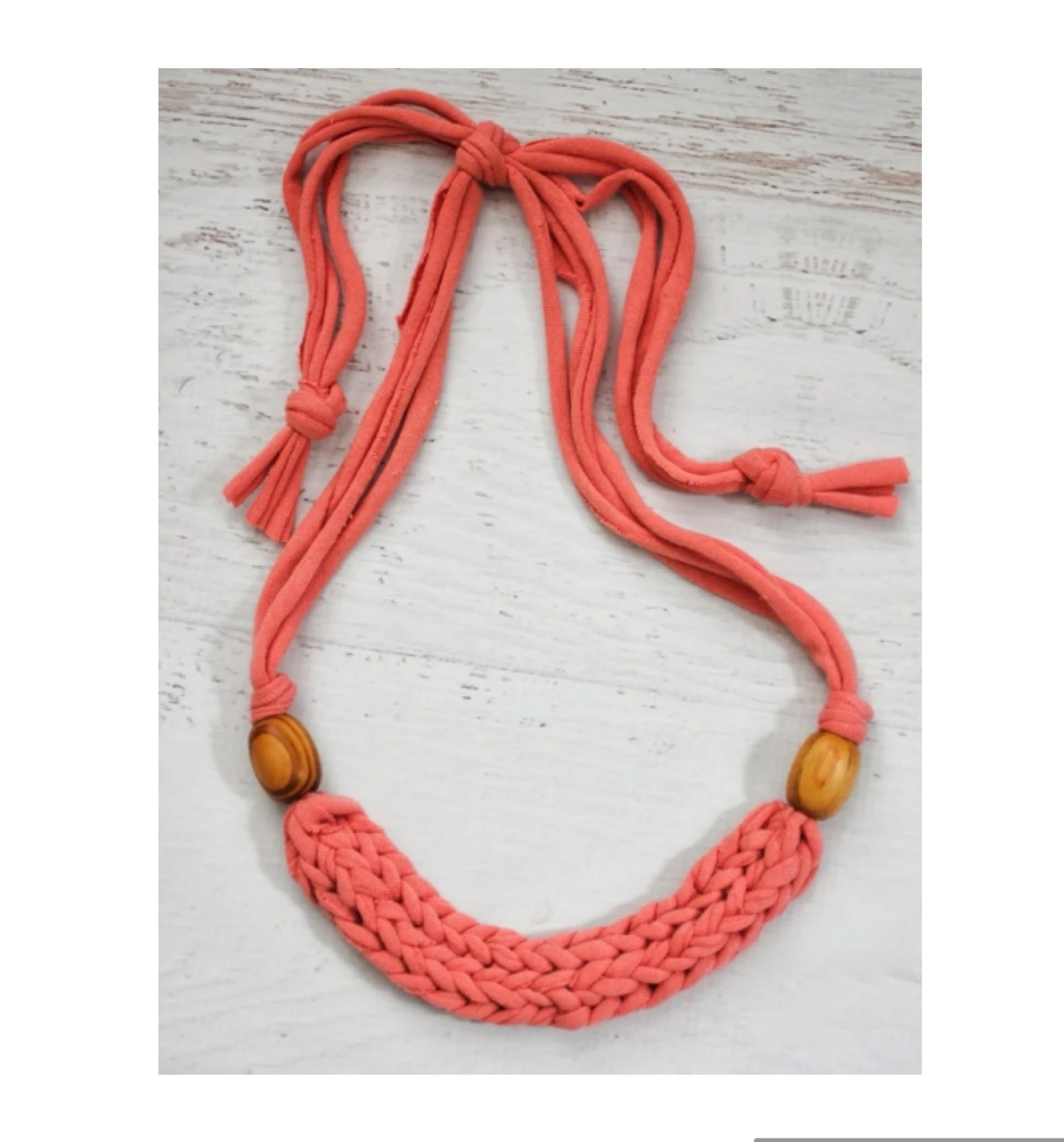 Collar de Trapillo tejido par amarrar 
