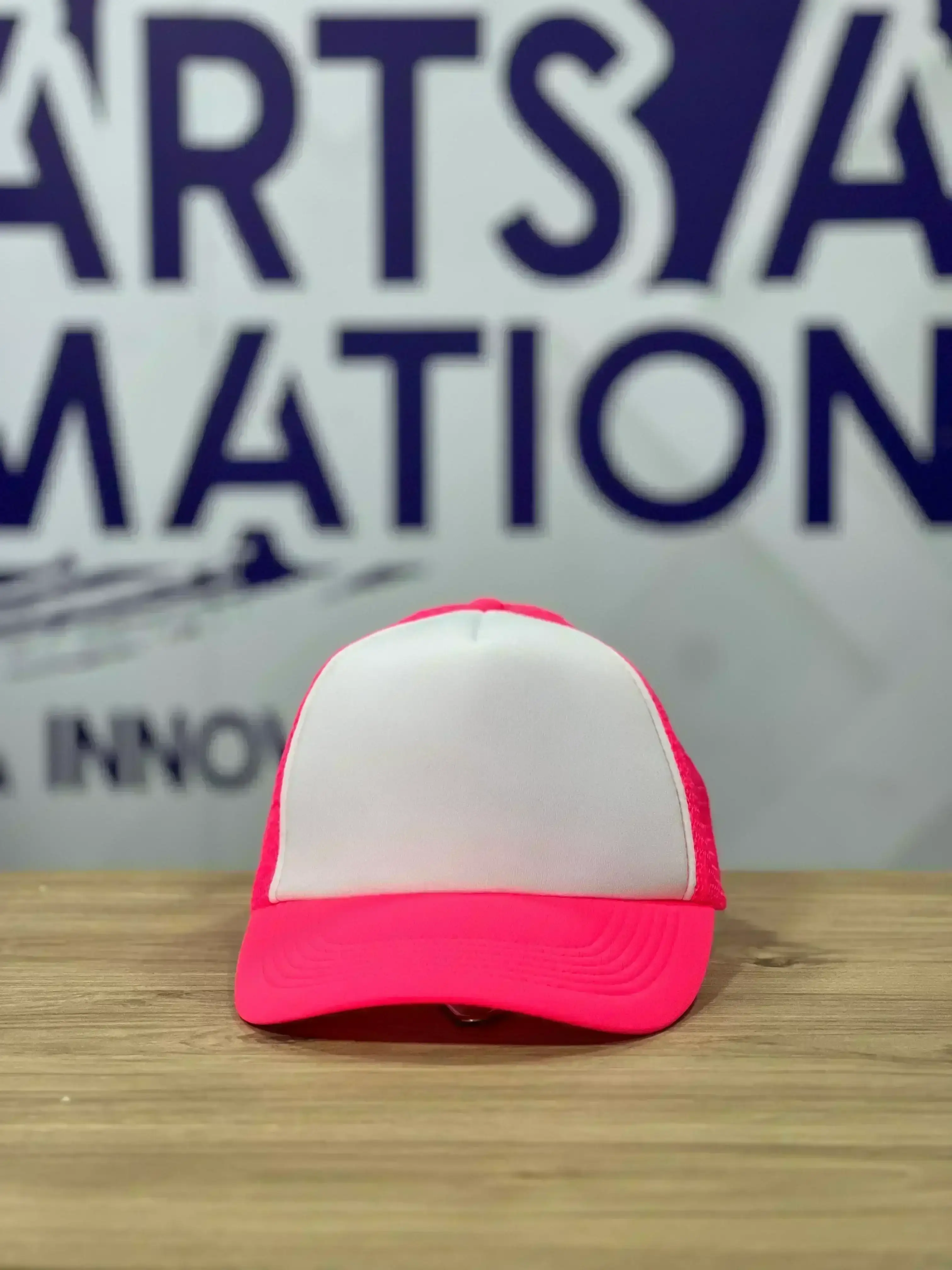 GORRA EN MALLA FRENTE BLANCO 7