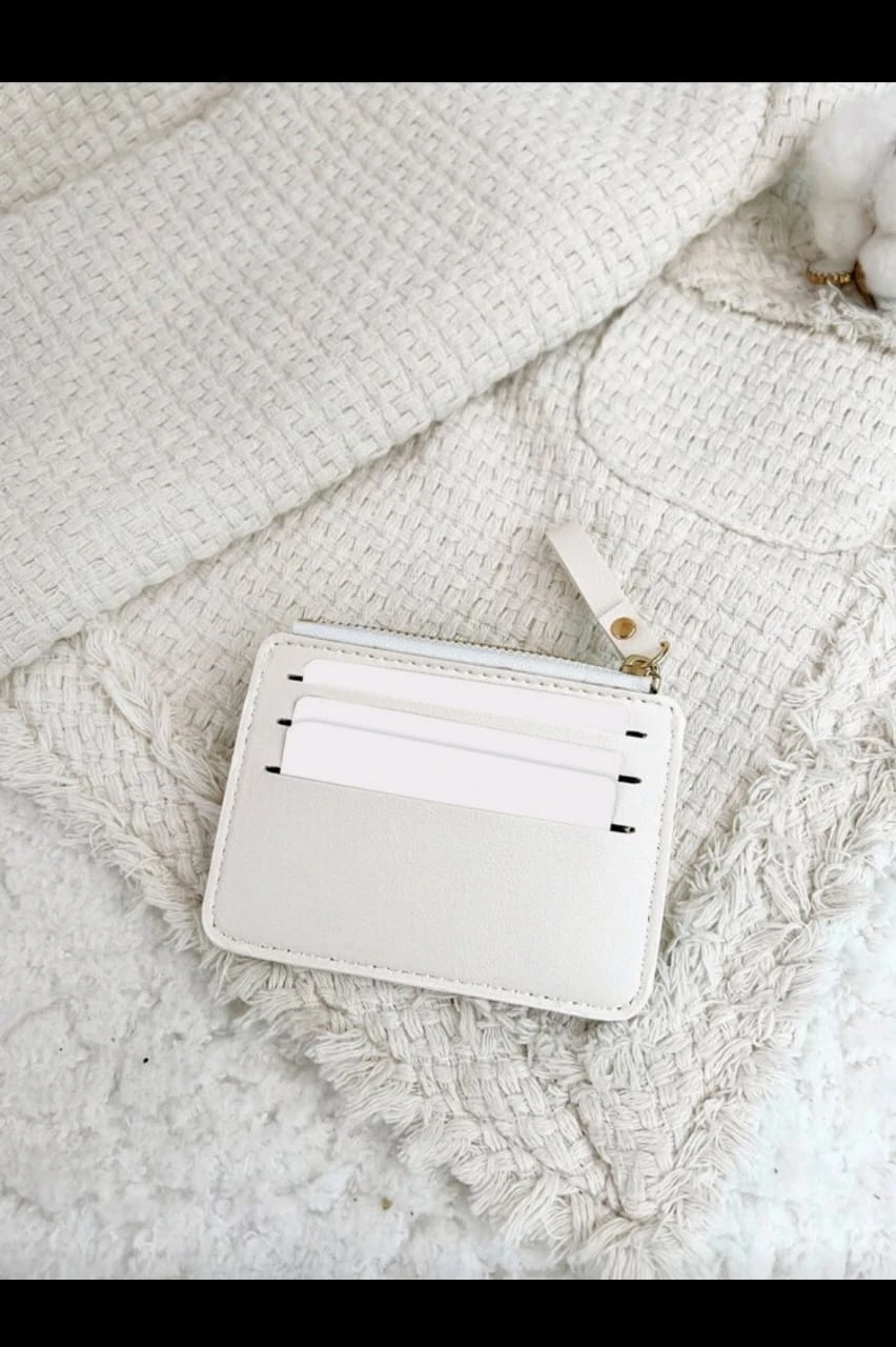 Monedero Tarjetero Southland Ultra-Slim– Diseño Minimalista en Poliuretano con Cierre Dorado. 2