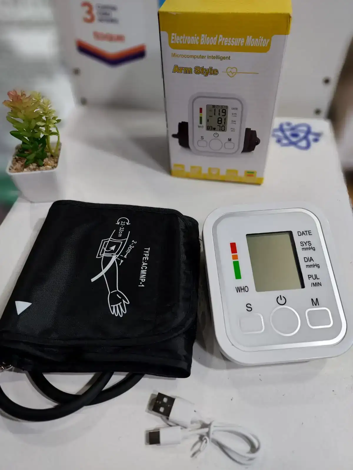 TENSIÓMETRO CON DICTADO DE VOZ 2