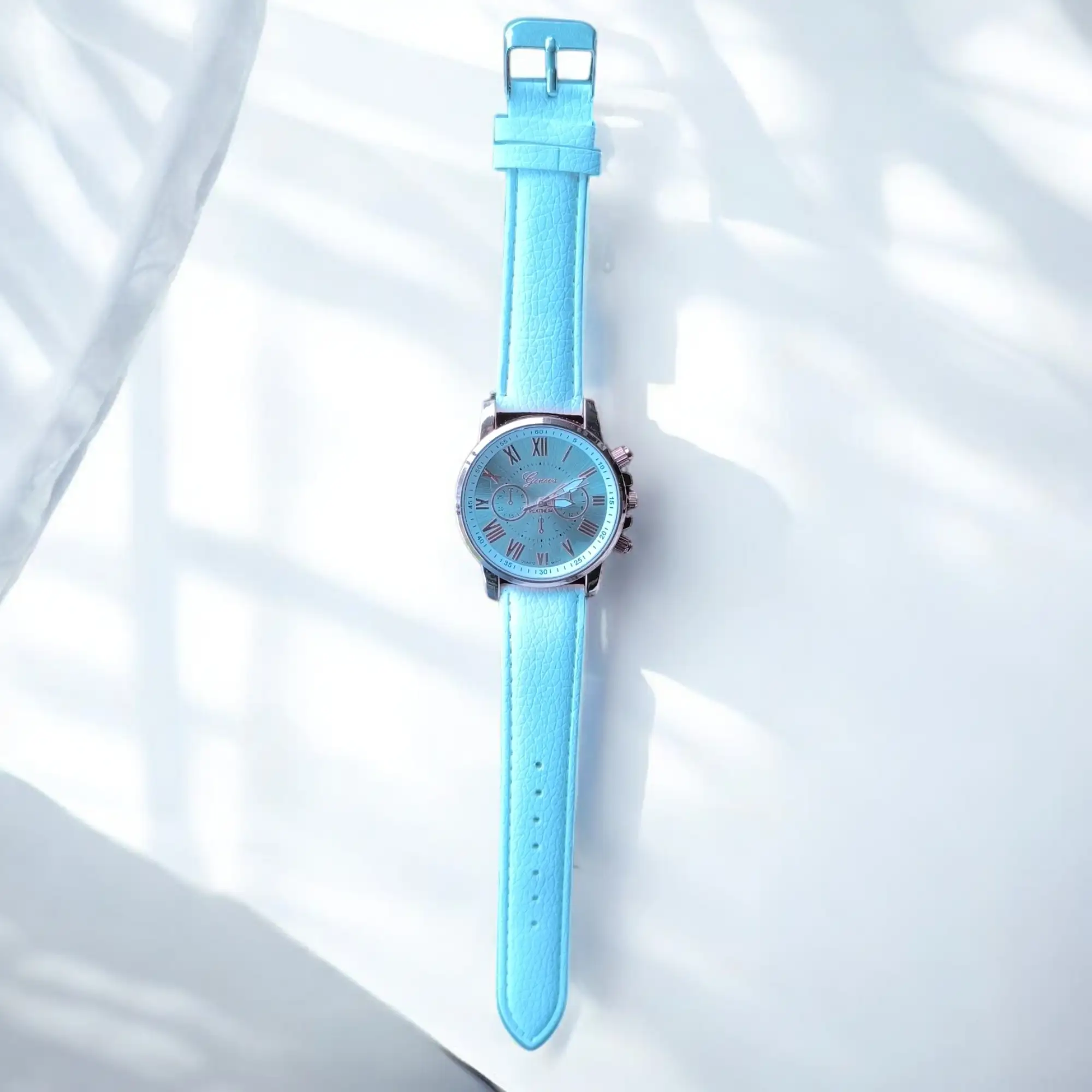 Reloj redondo blanco 3