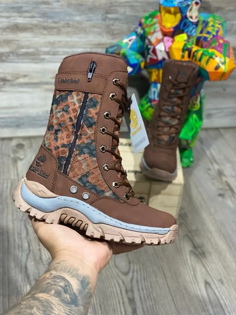 TIMBERLAND BOTA  4