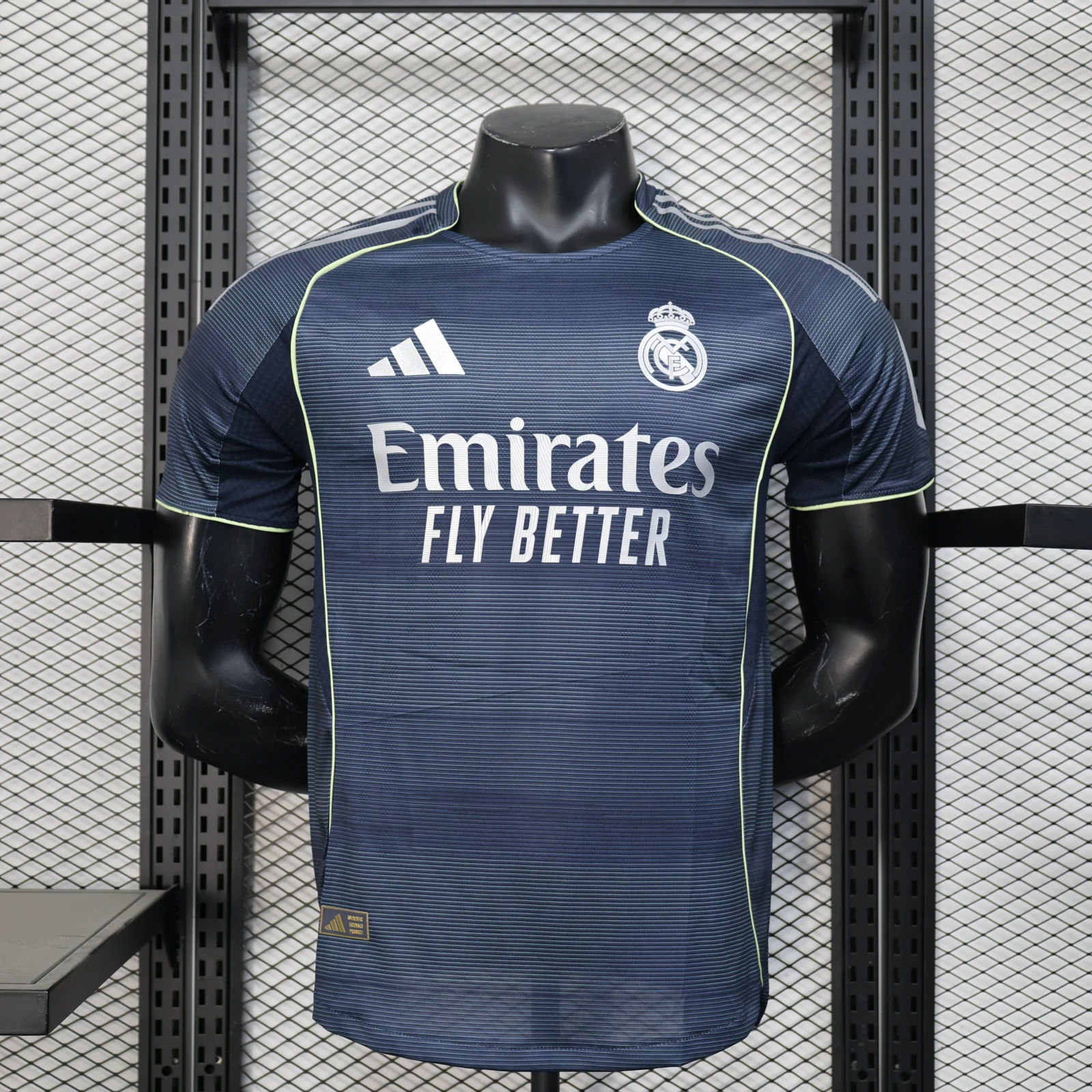 CAMISETA VERSION JUGADOR IMPORTADA REAL MADRID