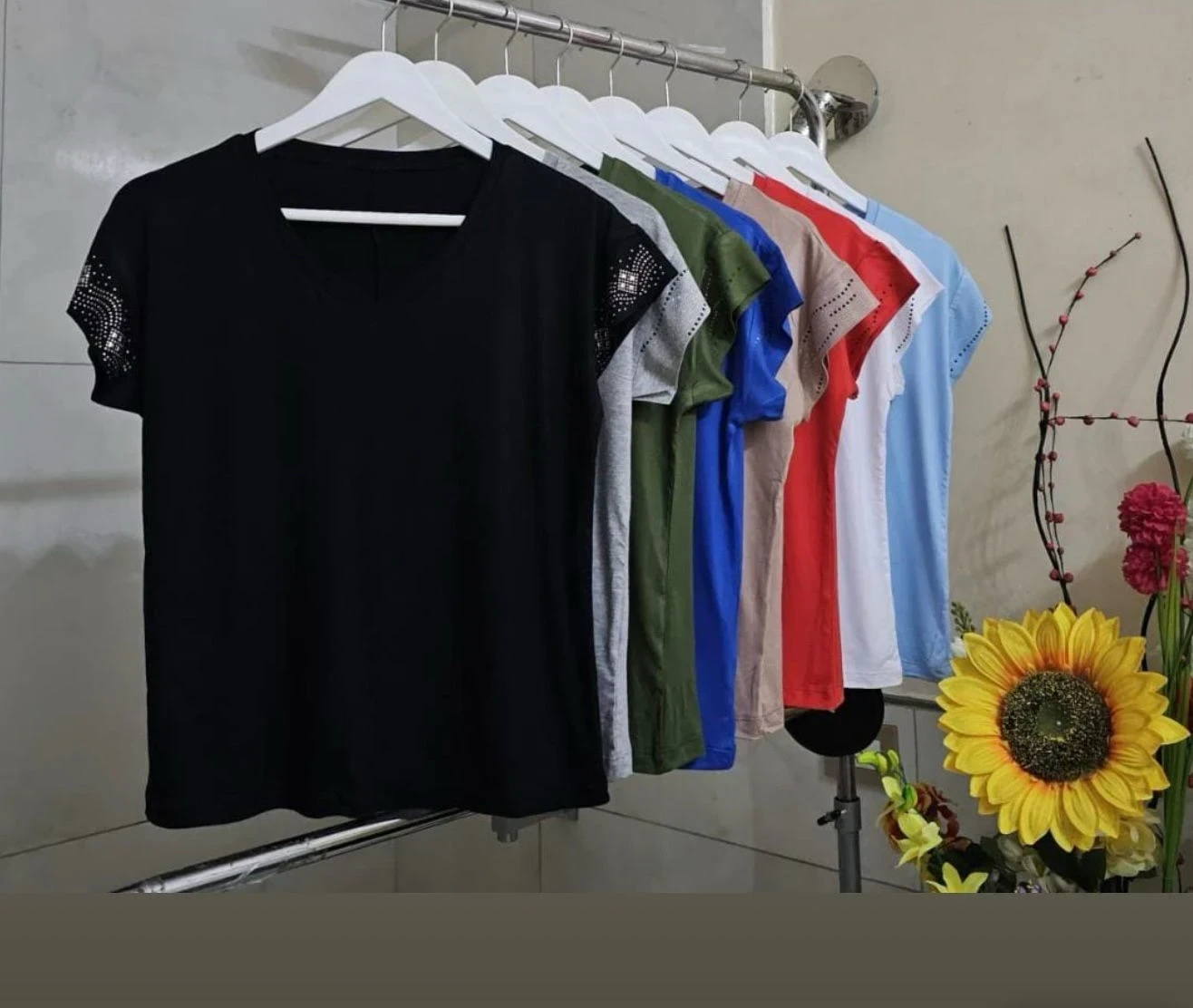 BLUSAS DE MODAL INCLUSIVAS 