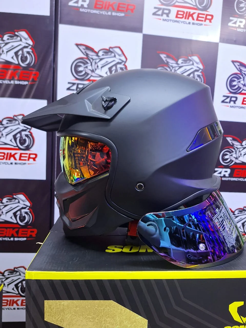 CASCO STREETFIGHTER MASSELY NEGRO 