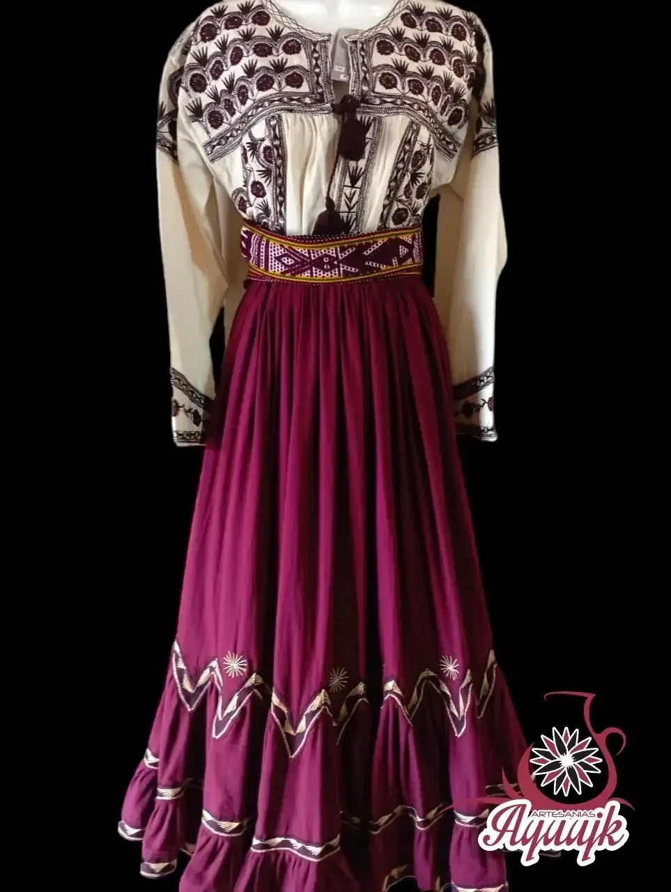 Traje típico de Tlahuitoltepec 08