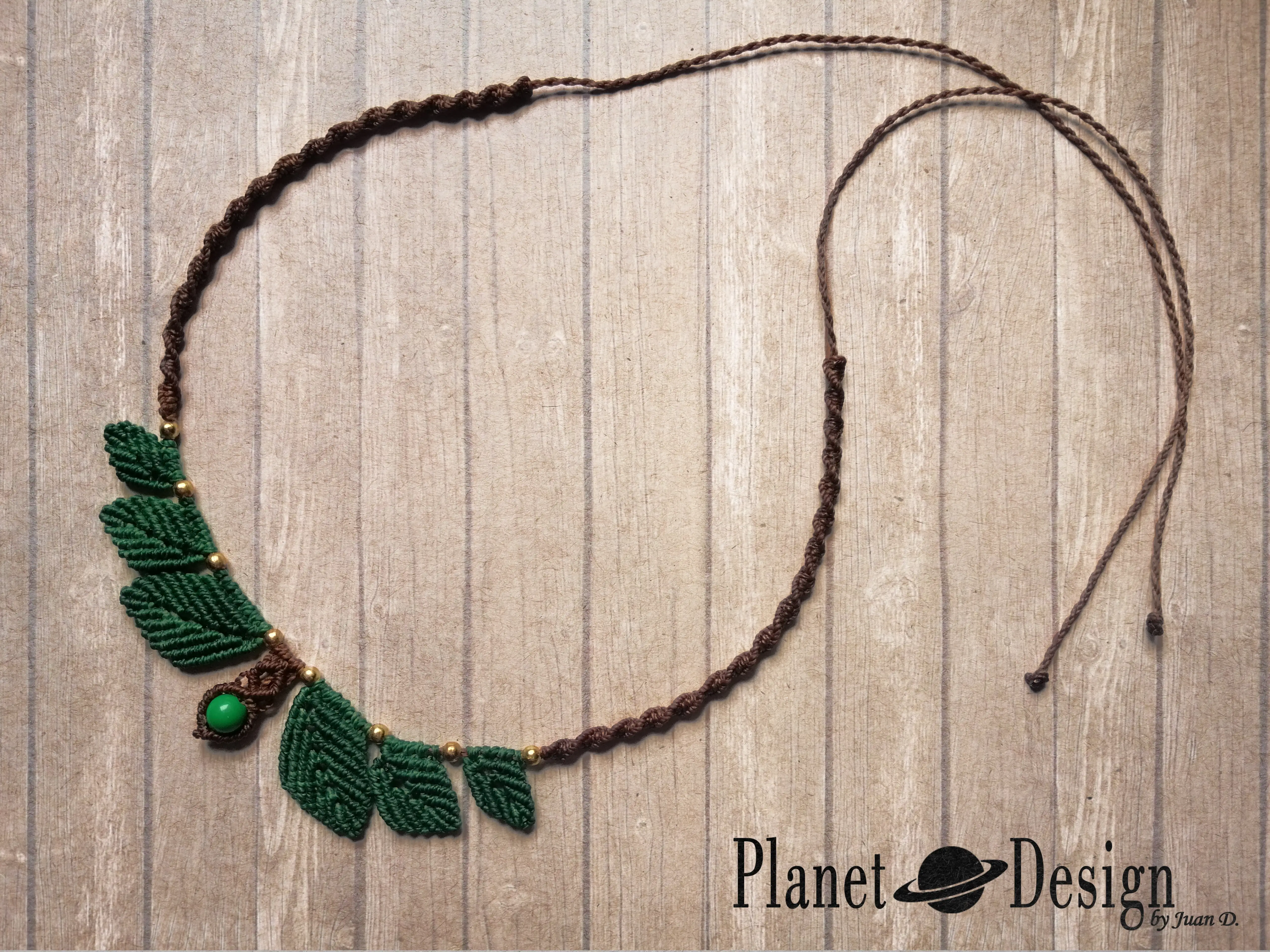 Choker 6 hojas con perla en medio
