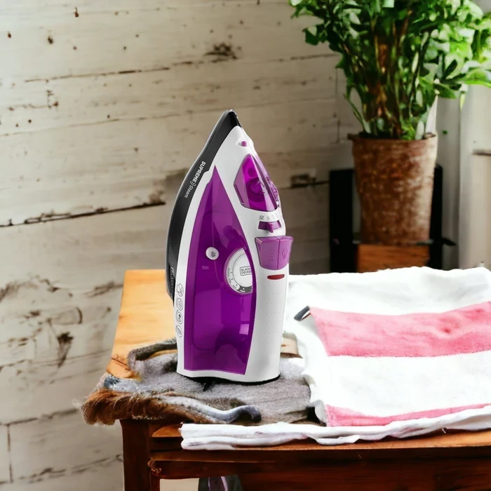 Plancha de Ropa con Vaporizador Ceramic Pro B+D  2