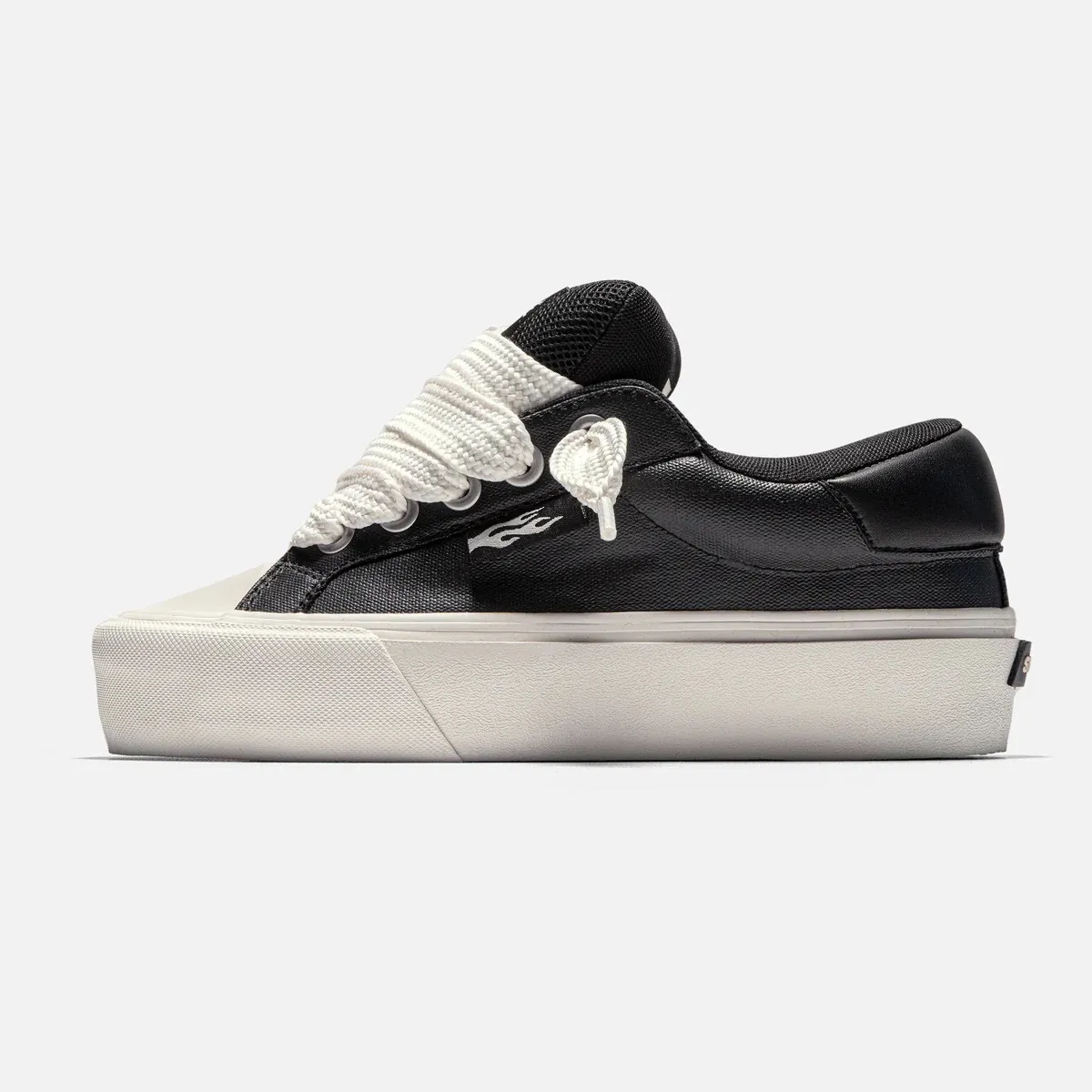 Straye Venice Buff - Size 42 y 42.5