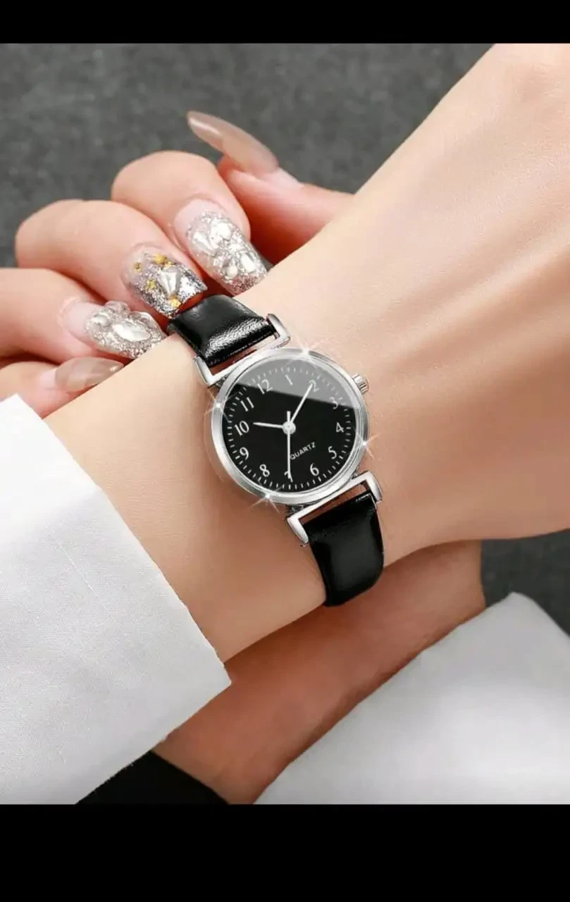 Reloj diseño minimalista/ Colección: Quartz