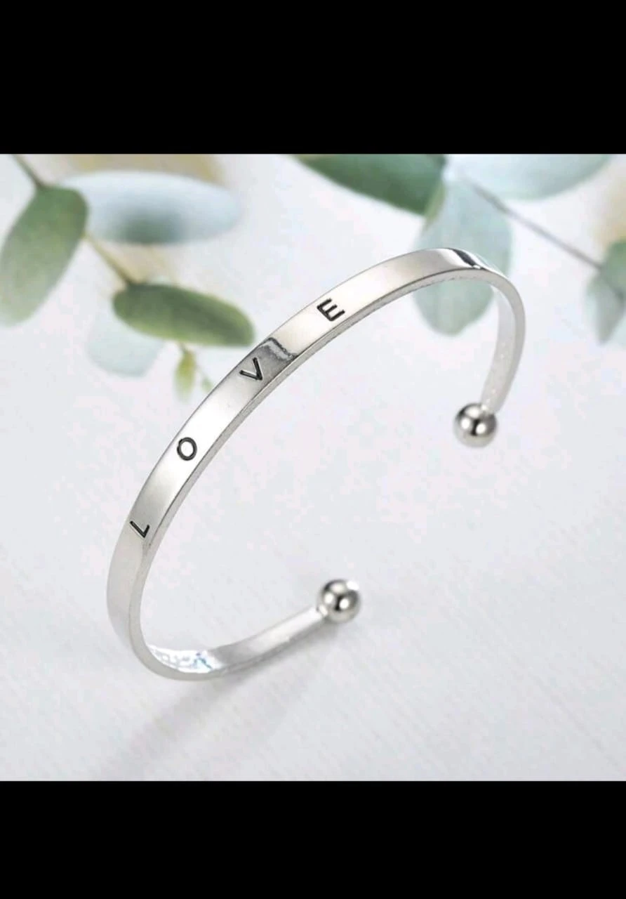 Reloj para dama con pulsera 5