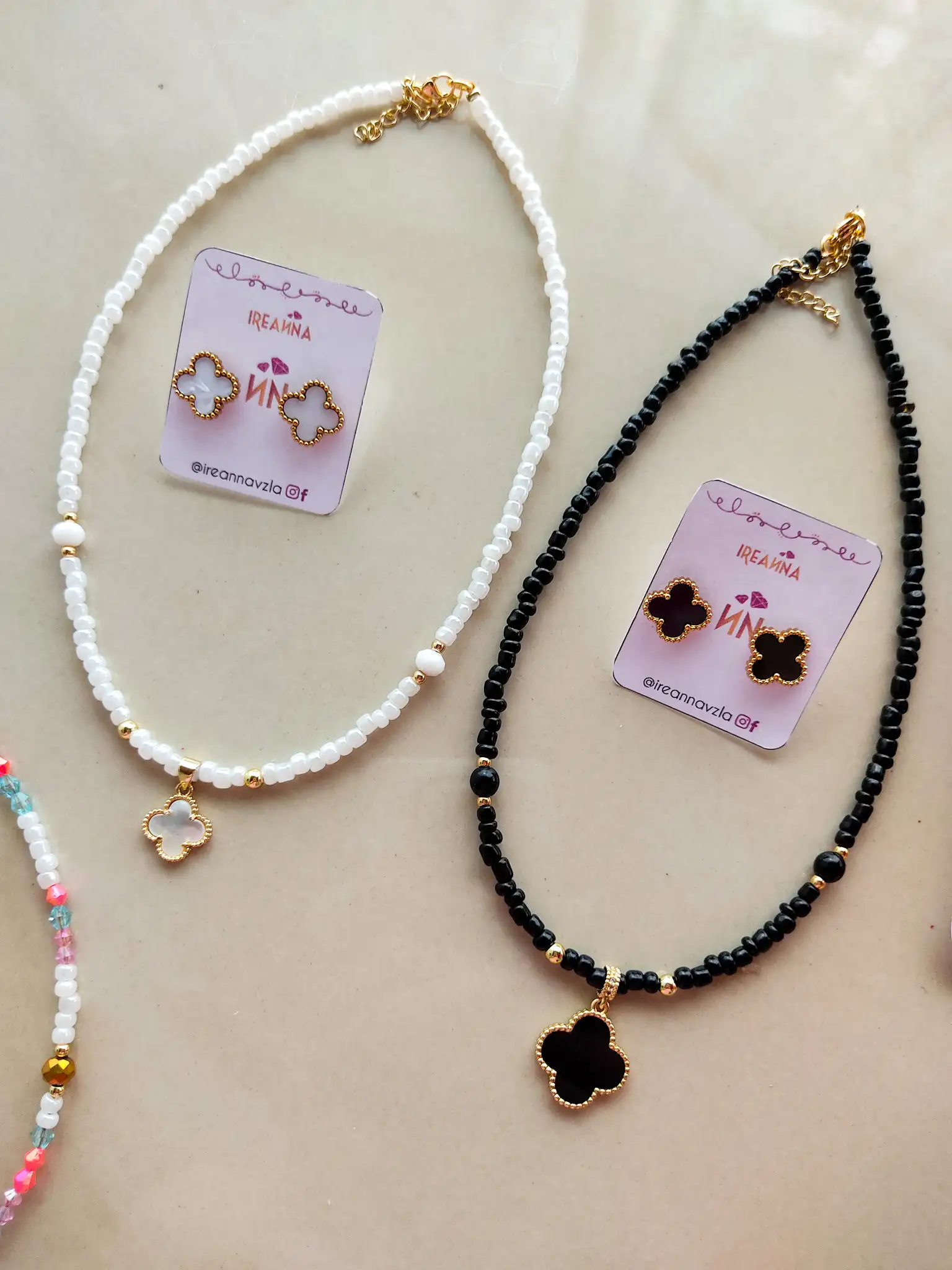 Juego collar y zarcillos trébol 