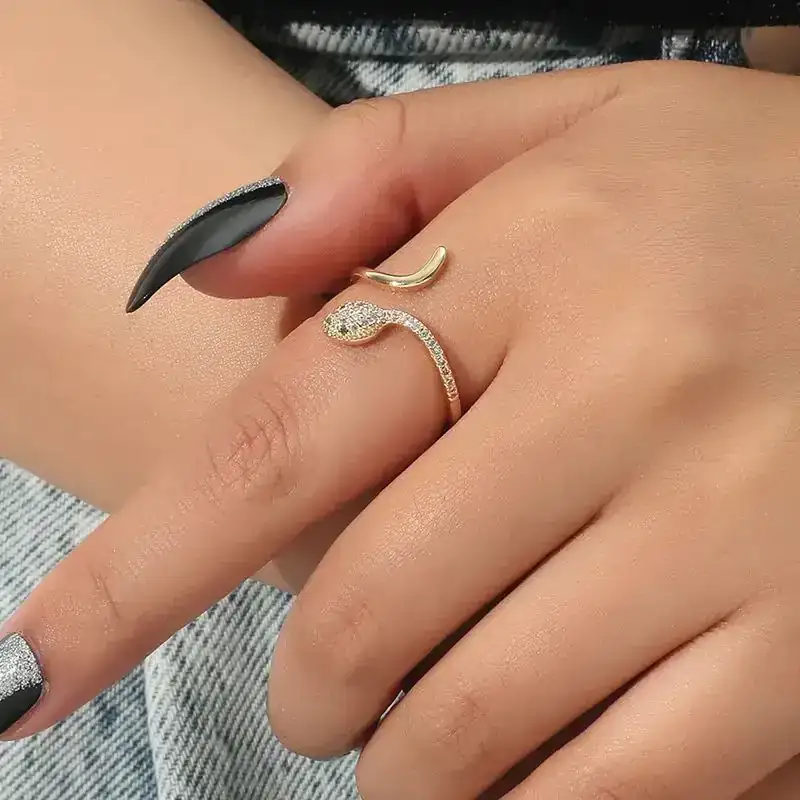 Anillo Ghada REG: F08