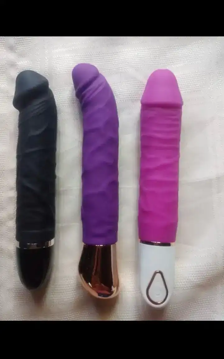 Dildo con Vibrador  2