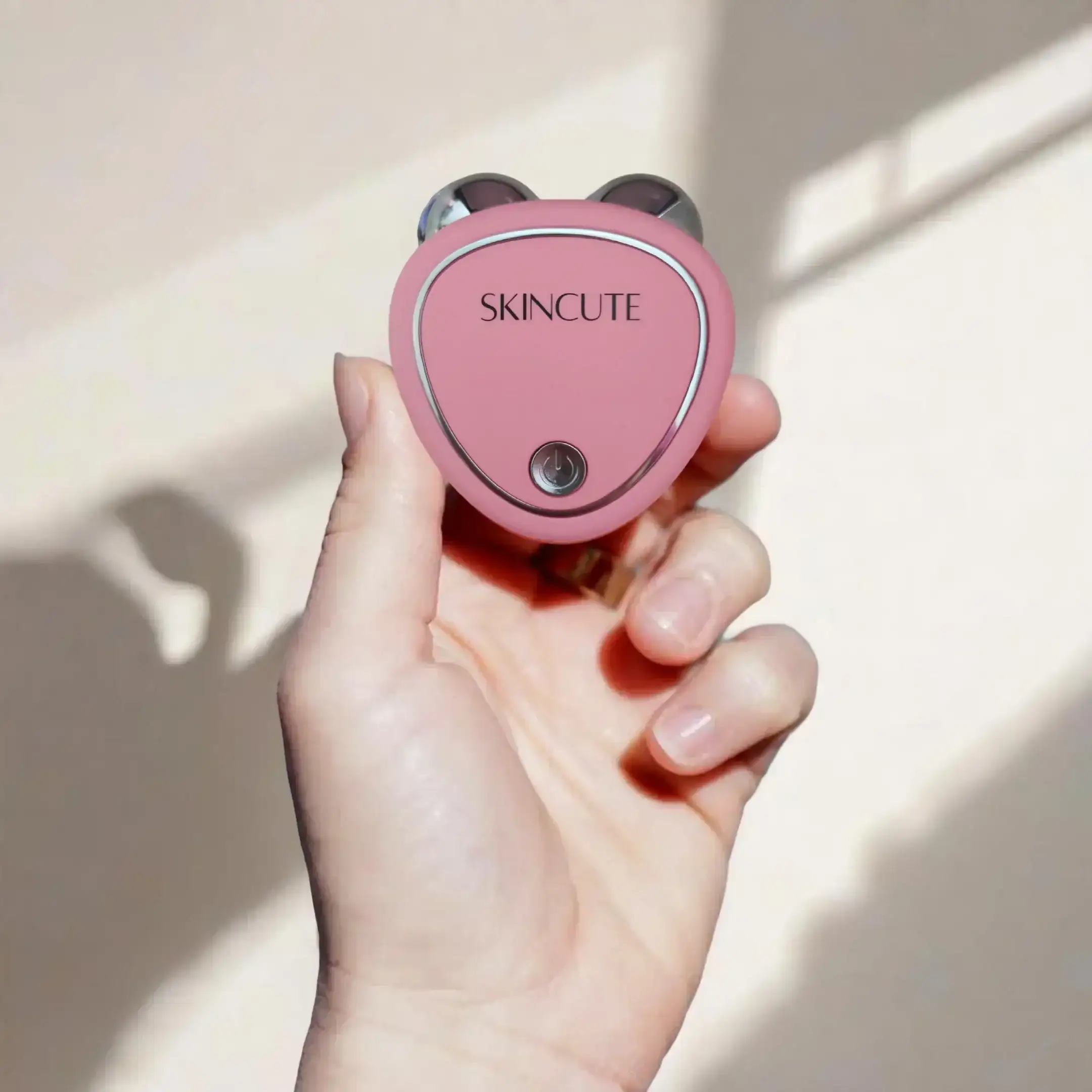 Masajeador Facial Skincute  3