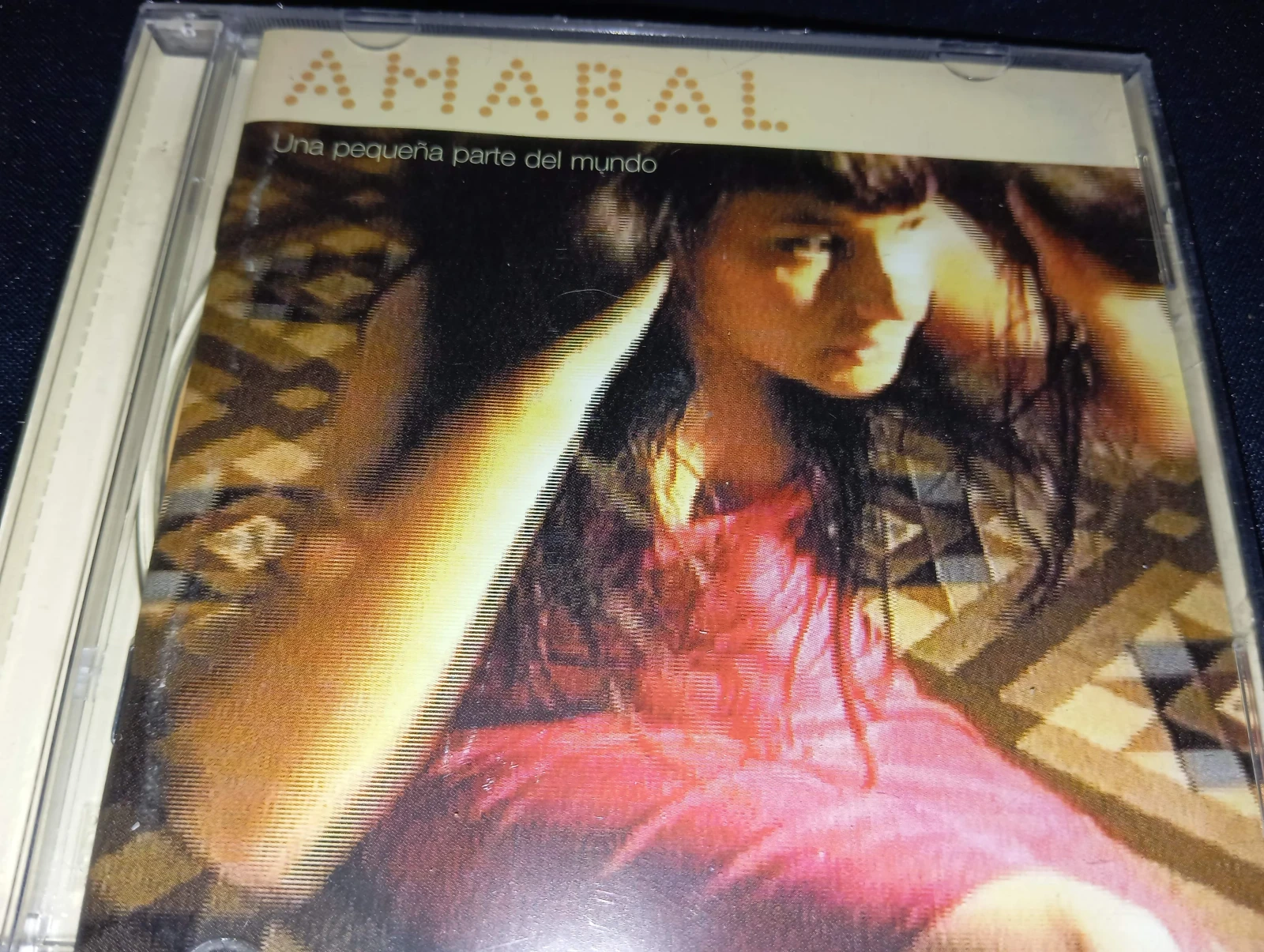 Amaral - Una Pequeña Parte Del Mundo (SPAIN)