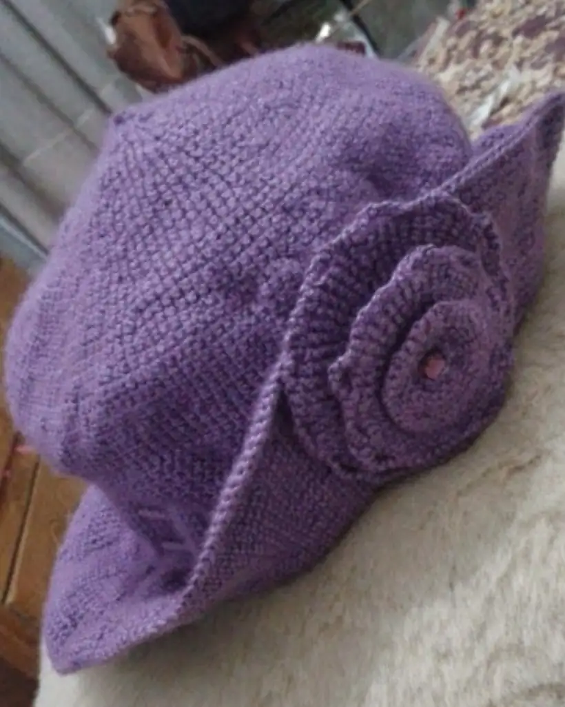 Gorro de niña tejido