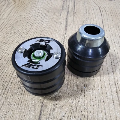 AKT TTR NKD 125 Slider Delantero contramarcado negro logo acero cromado PAR