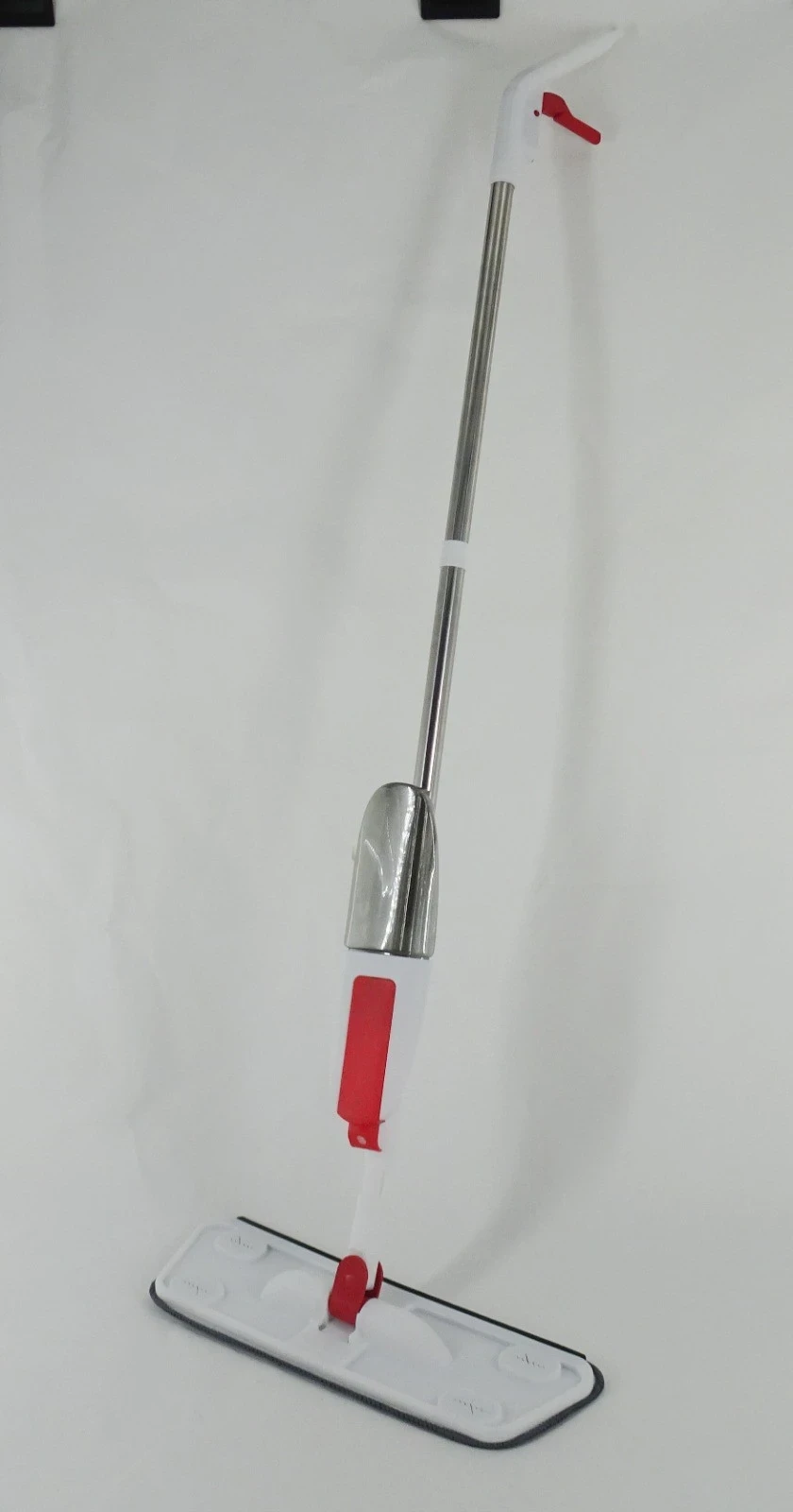 Trapeador mopa con rociador de DINAX 3