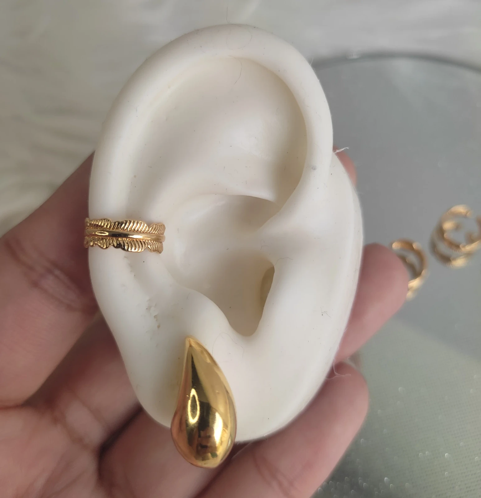 EARCUFF GREICY 2