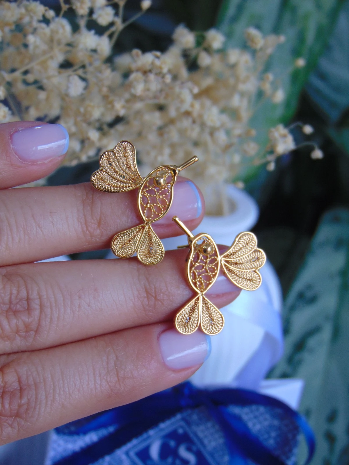 ARETE BAÑO DE ORO 24K COLIBRI FILIGRANA 3