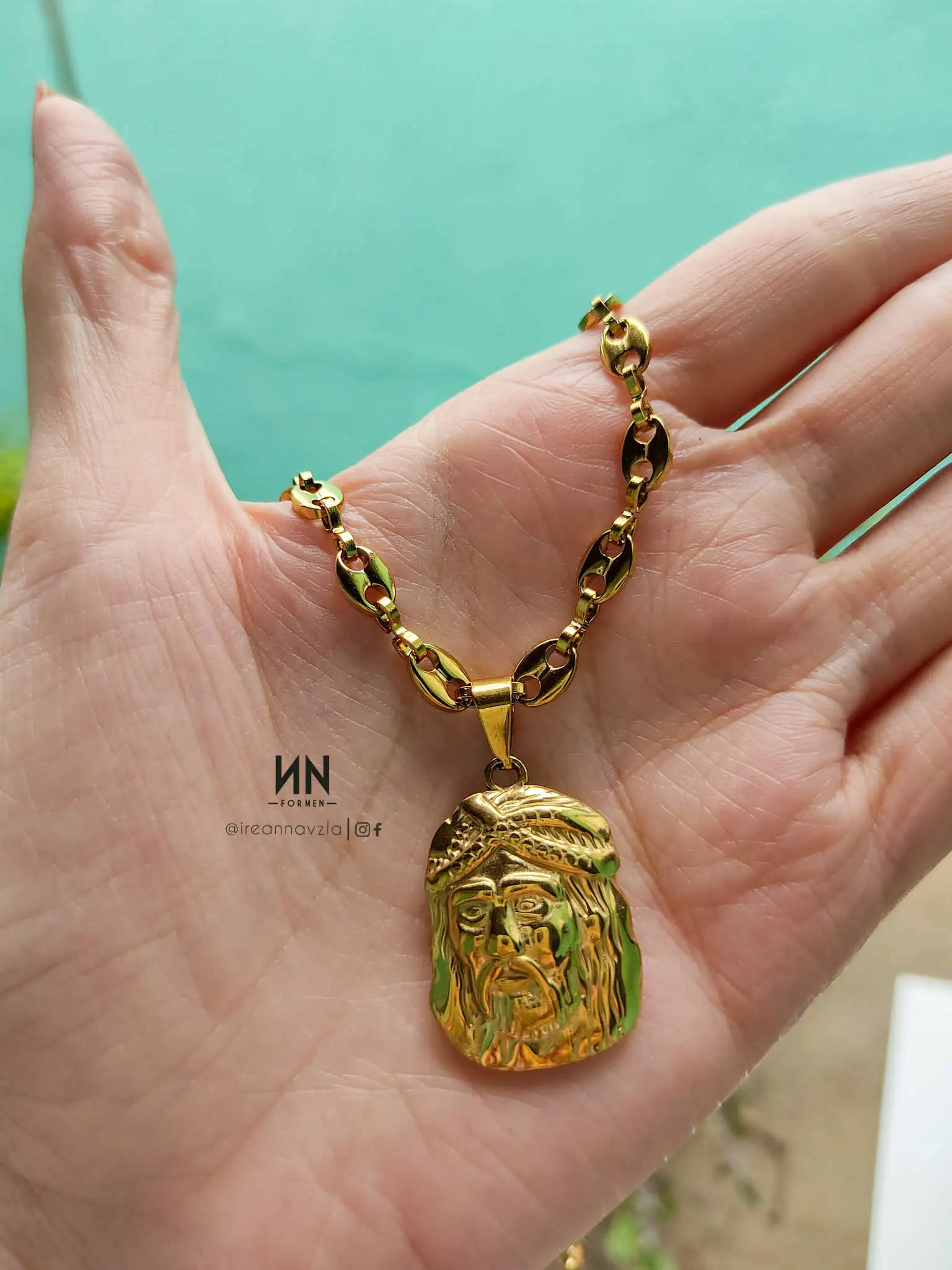 Cadena Gucc cristo 2