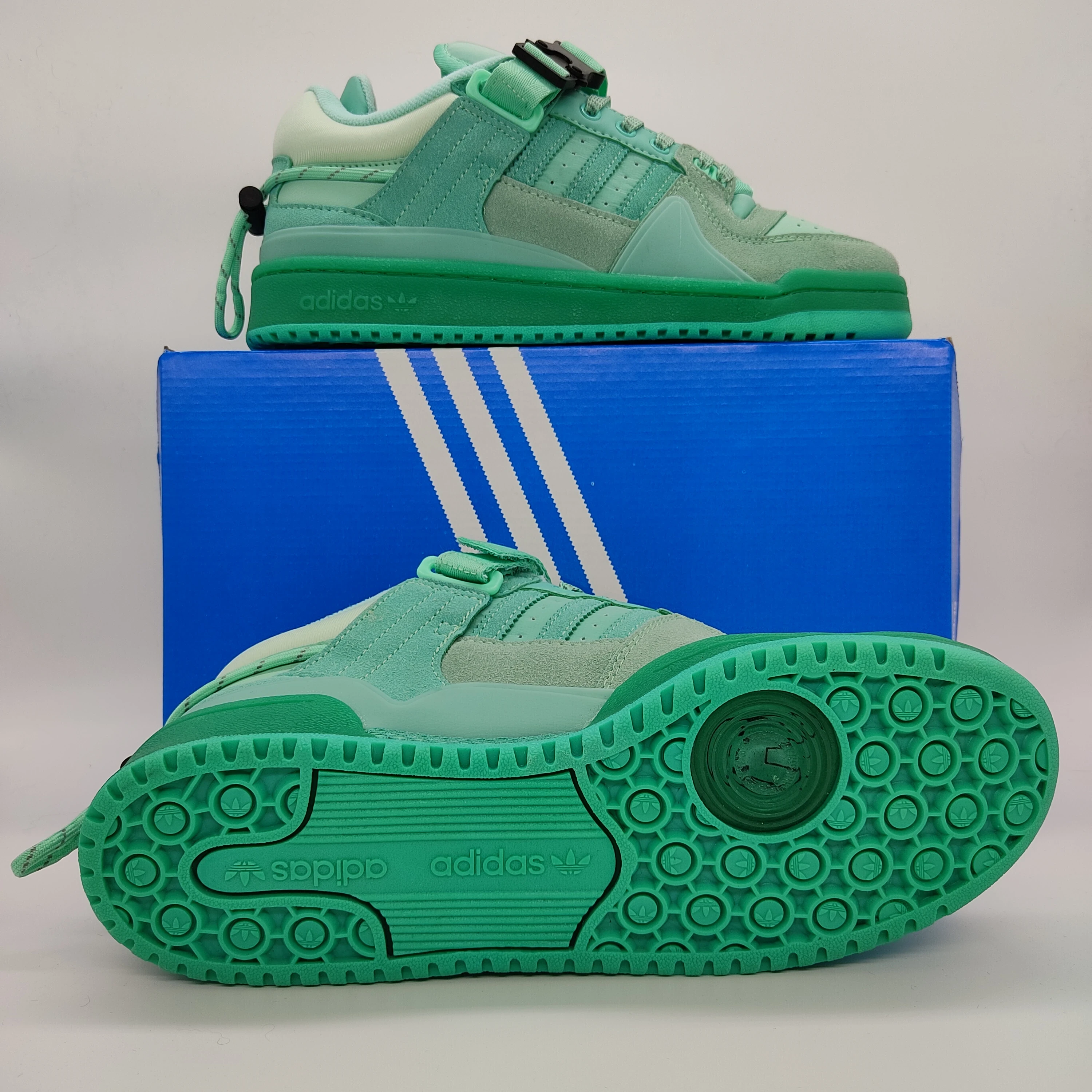 ADIDAS FORUM X BAD BUNNY (1.1 PANAMEÑO) 3