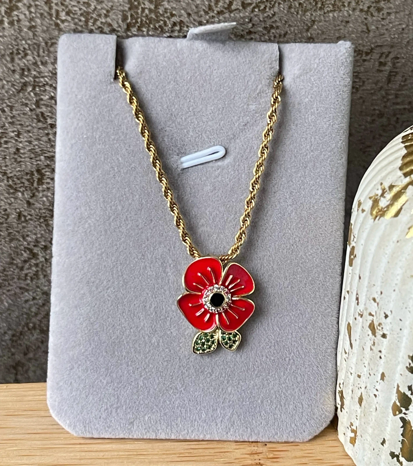 CADENA FLOR ROJA