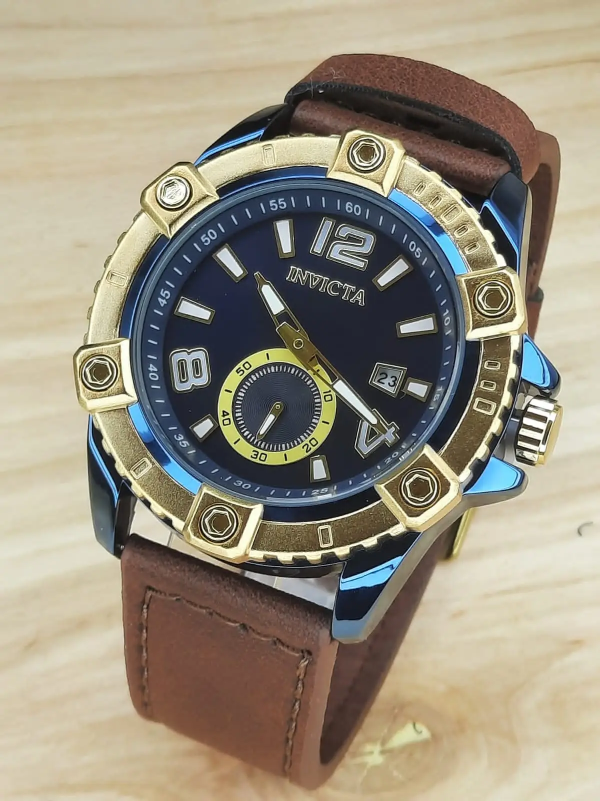 Reloj invicta