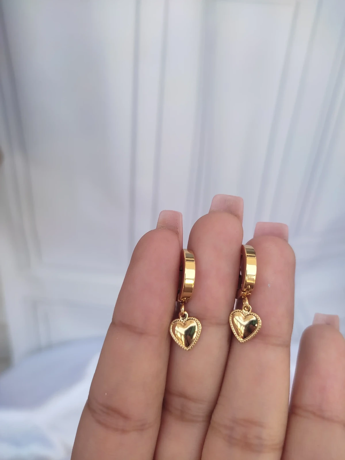 Hoops corazon sencillo 
